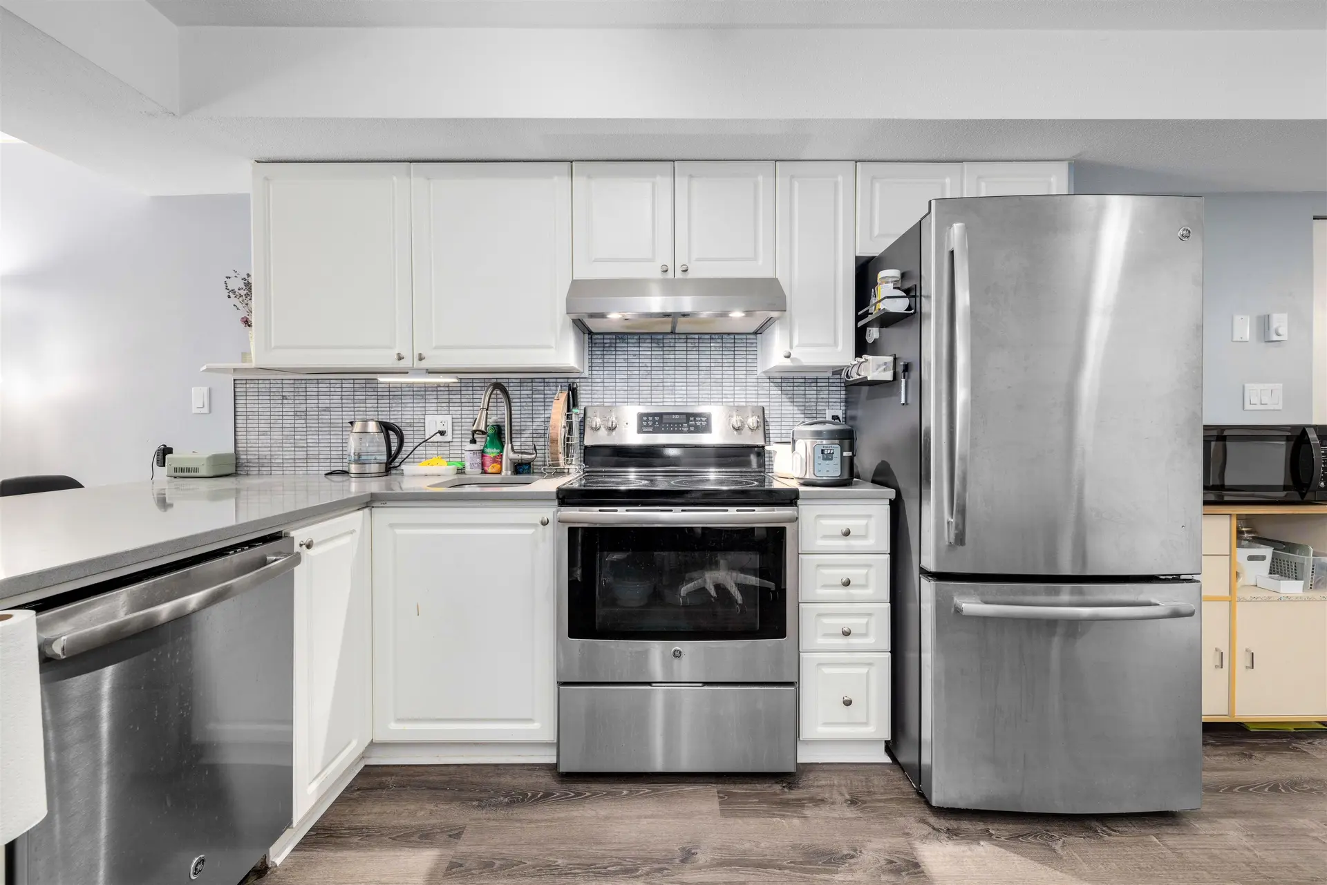 #145 5880 Dover Crescent - Image 9