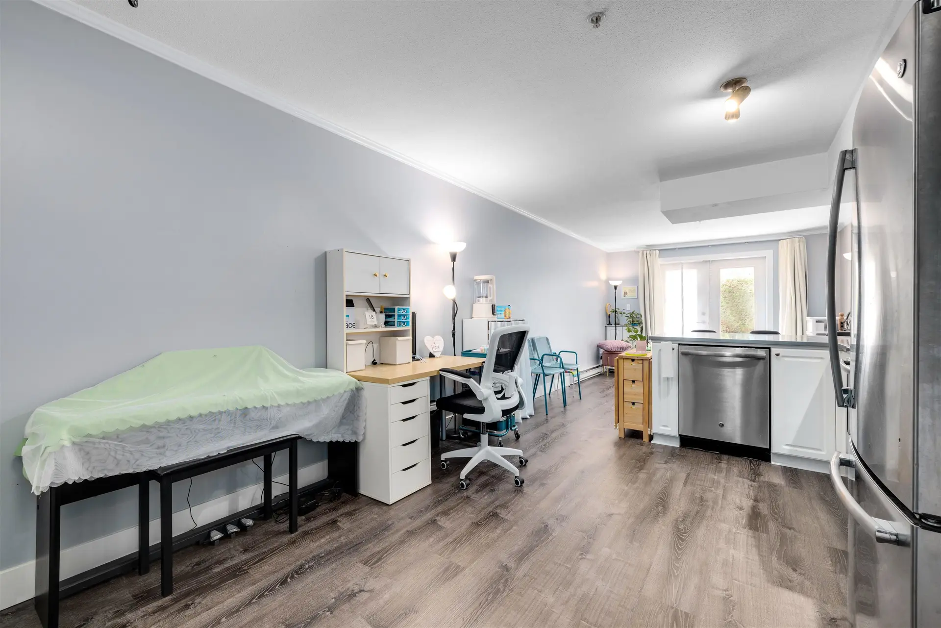 #145 5880 Dover Crescent - Image 4