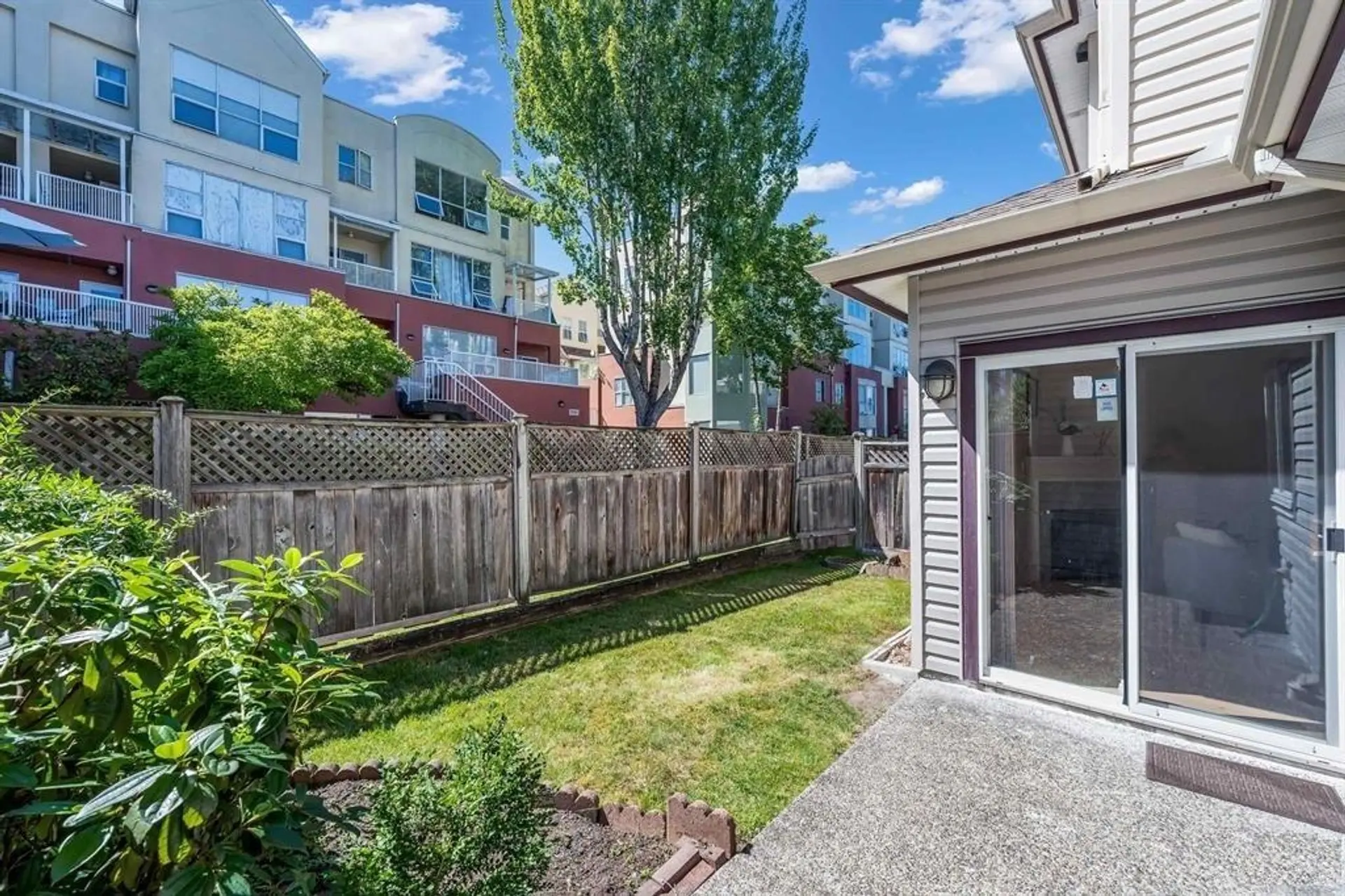 #3 7433 St. Albans Road - Image 15