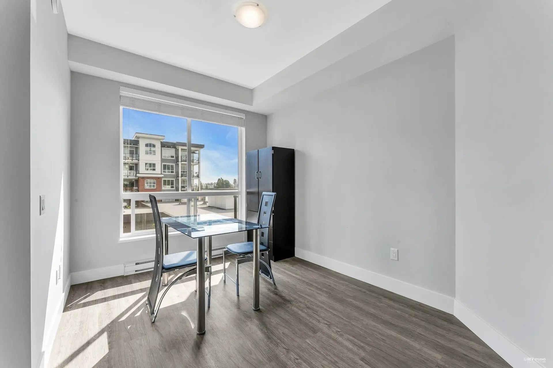 #4415 2180 Kelly Avenue - Image 5