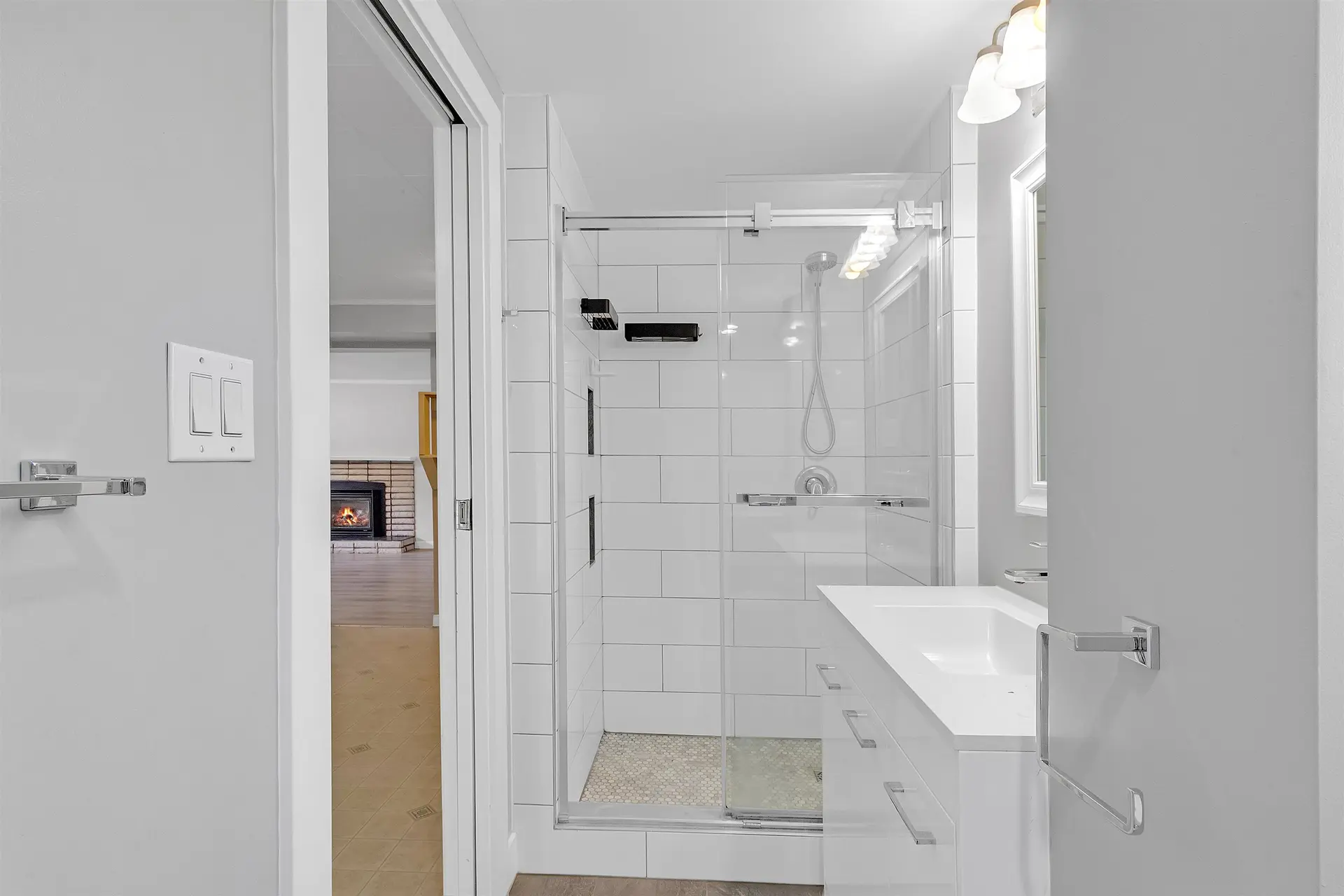 12209 221 Street - Image 15