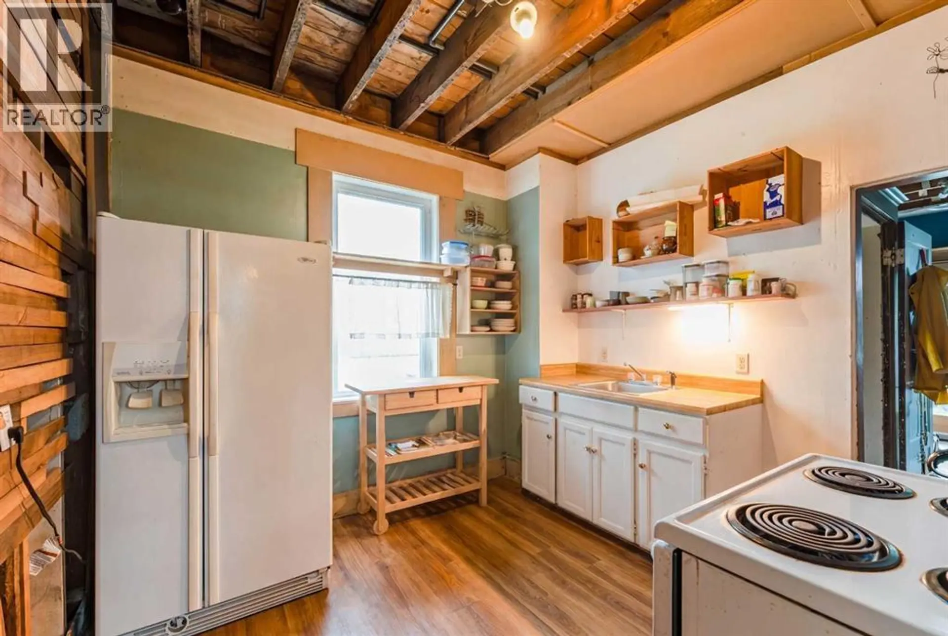 2108 8 Street SE - Image 4