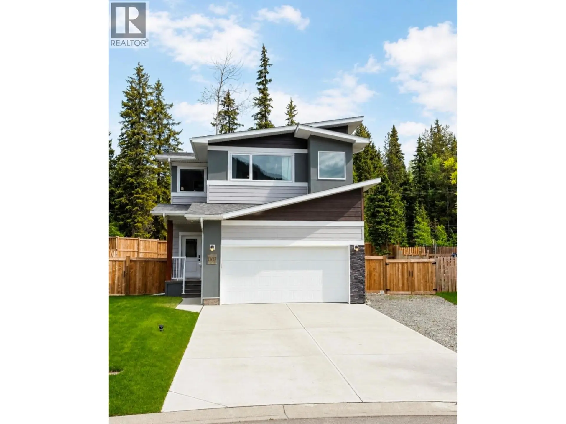 Property at 1307 Cherrywood Boulevard, Sparwood, BC