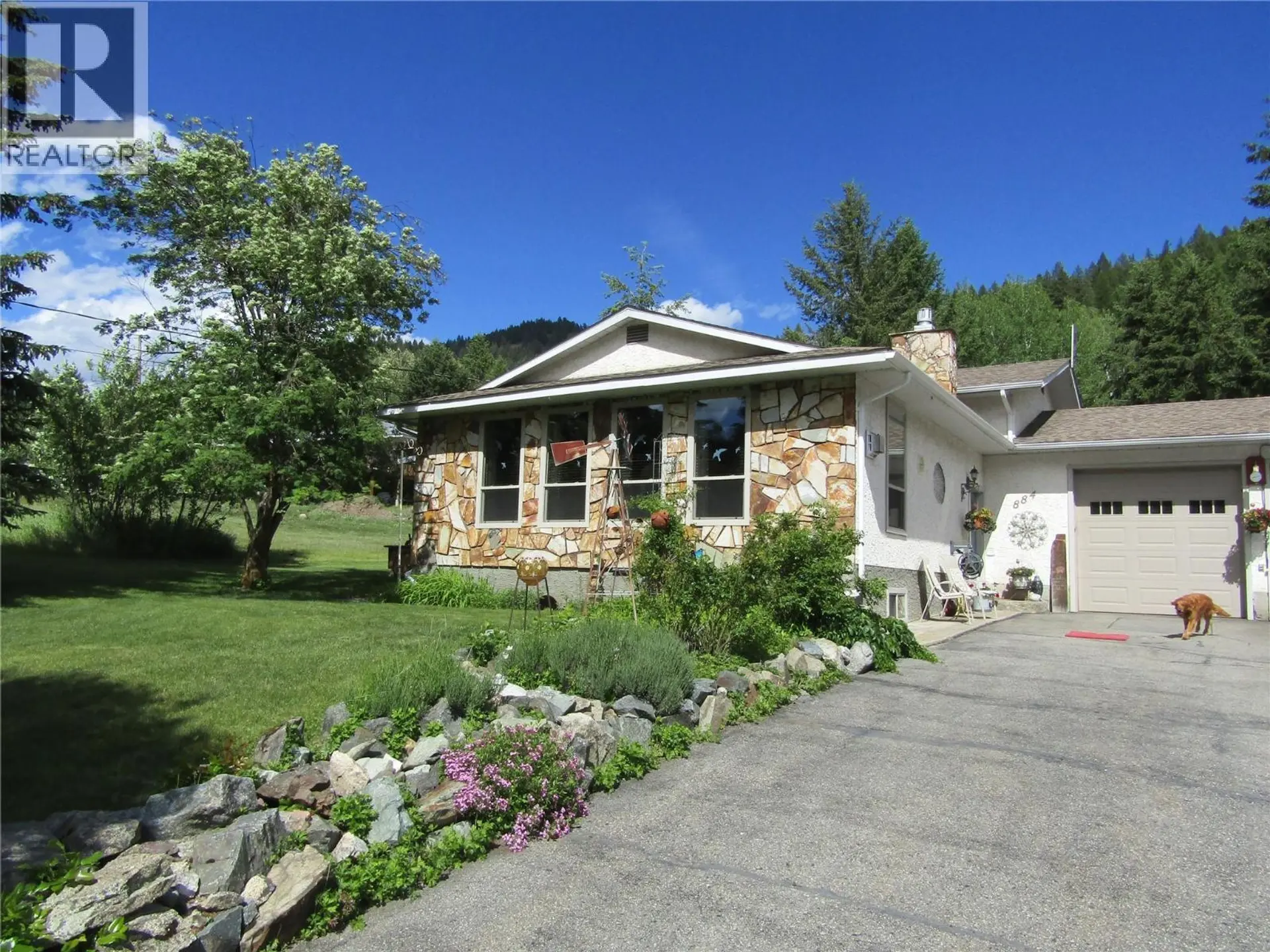 Property at 884 Strathmore Avenue, Greenwood, BC