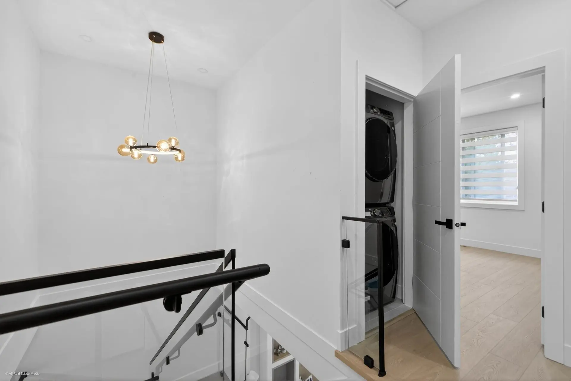 7083 115 Street - Image 9