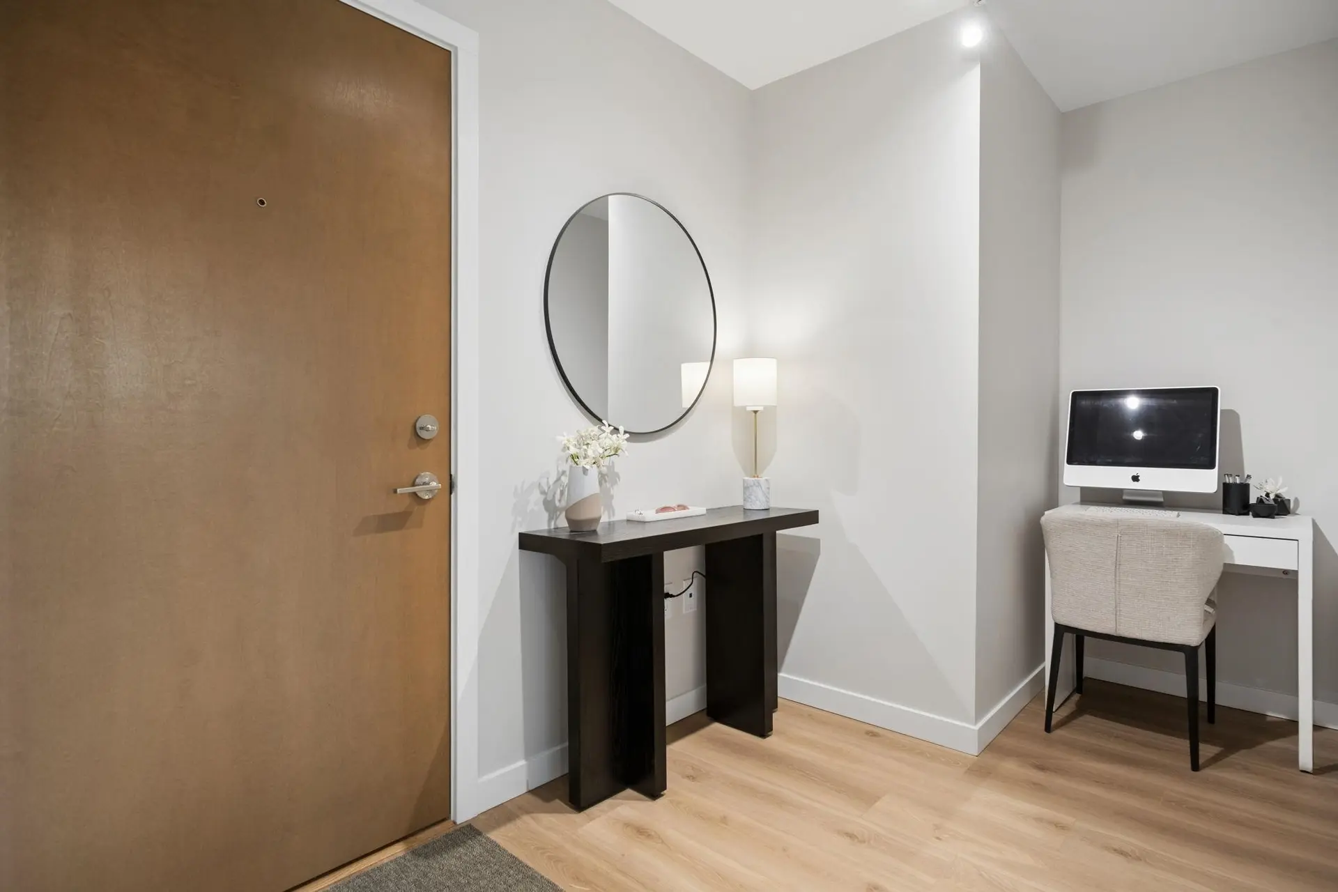 #515 110 E 17th Street - Image 2