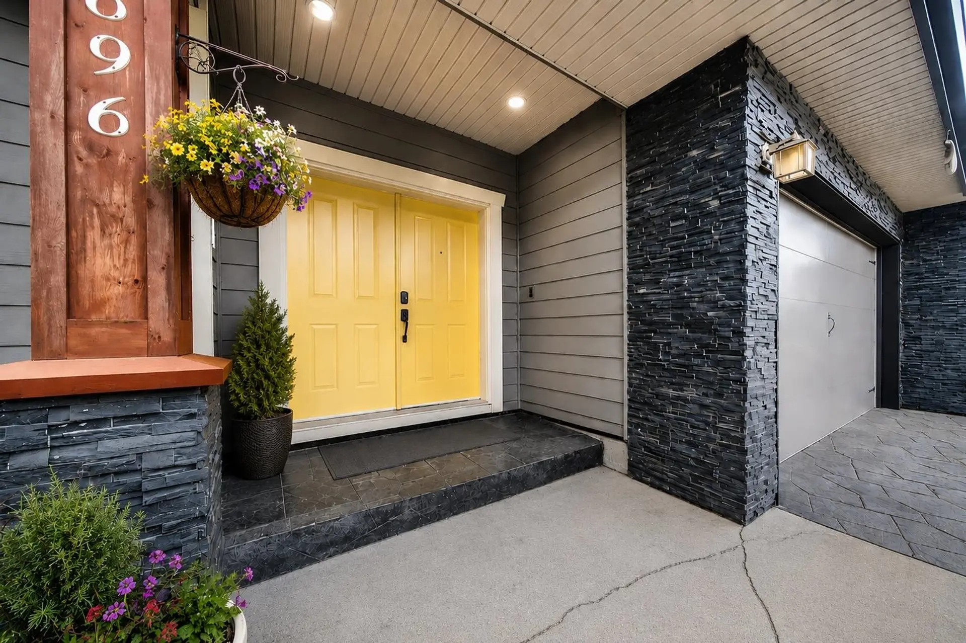 Property at 24696 103a Avenue, Maple Ridge, BC