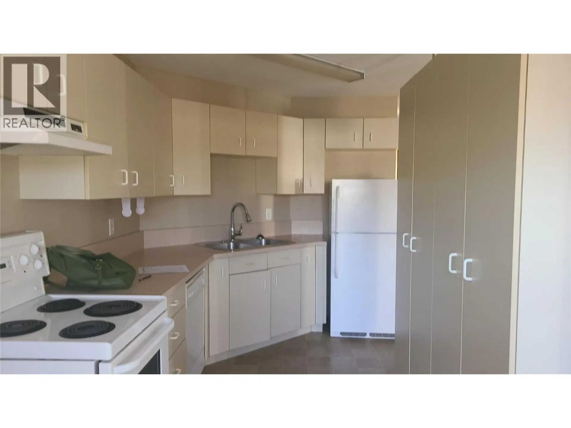 307 Norton Street - Image 2
