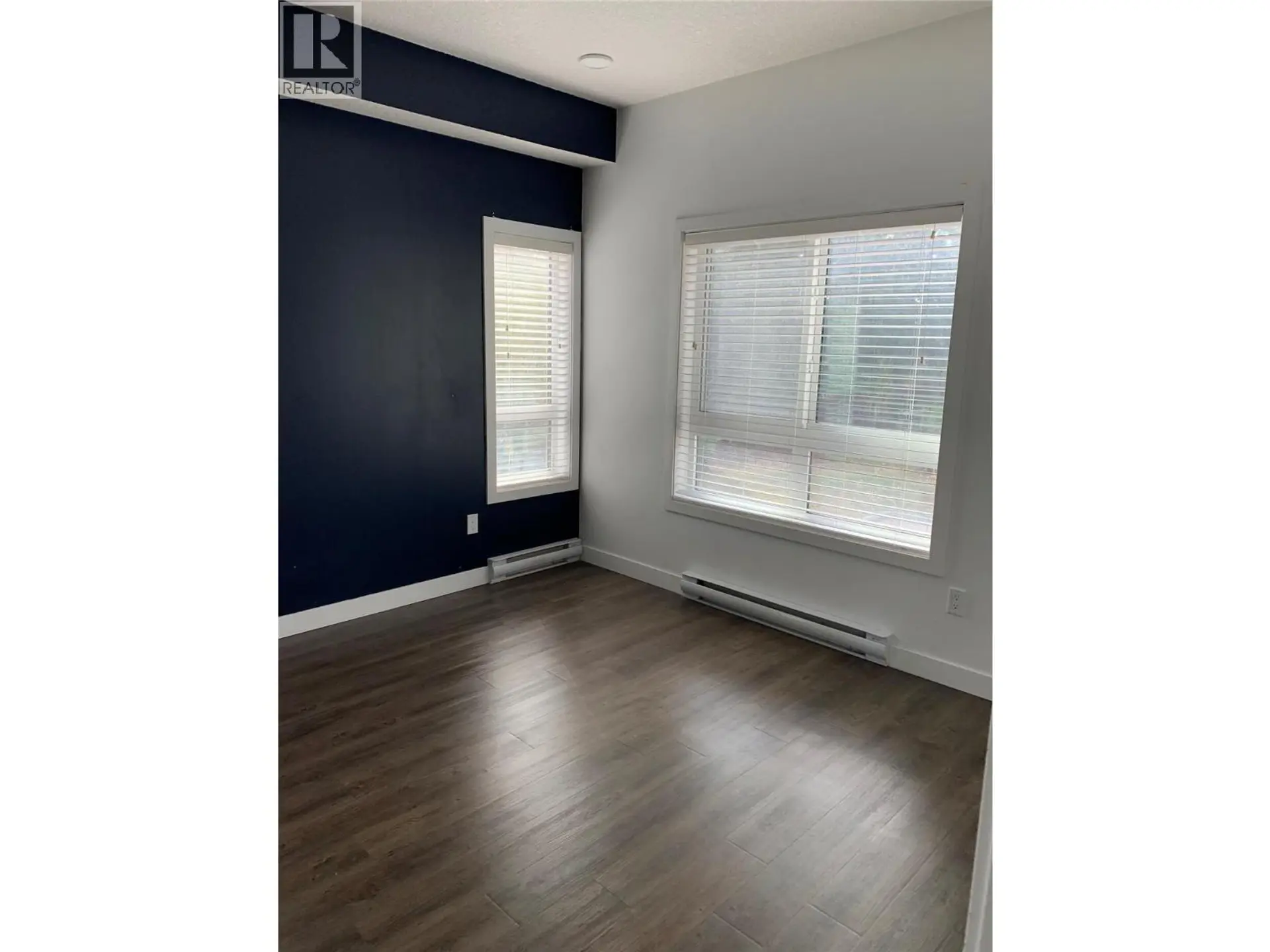 #1206 410 5TH Avenue - Image 7