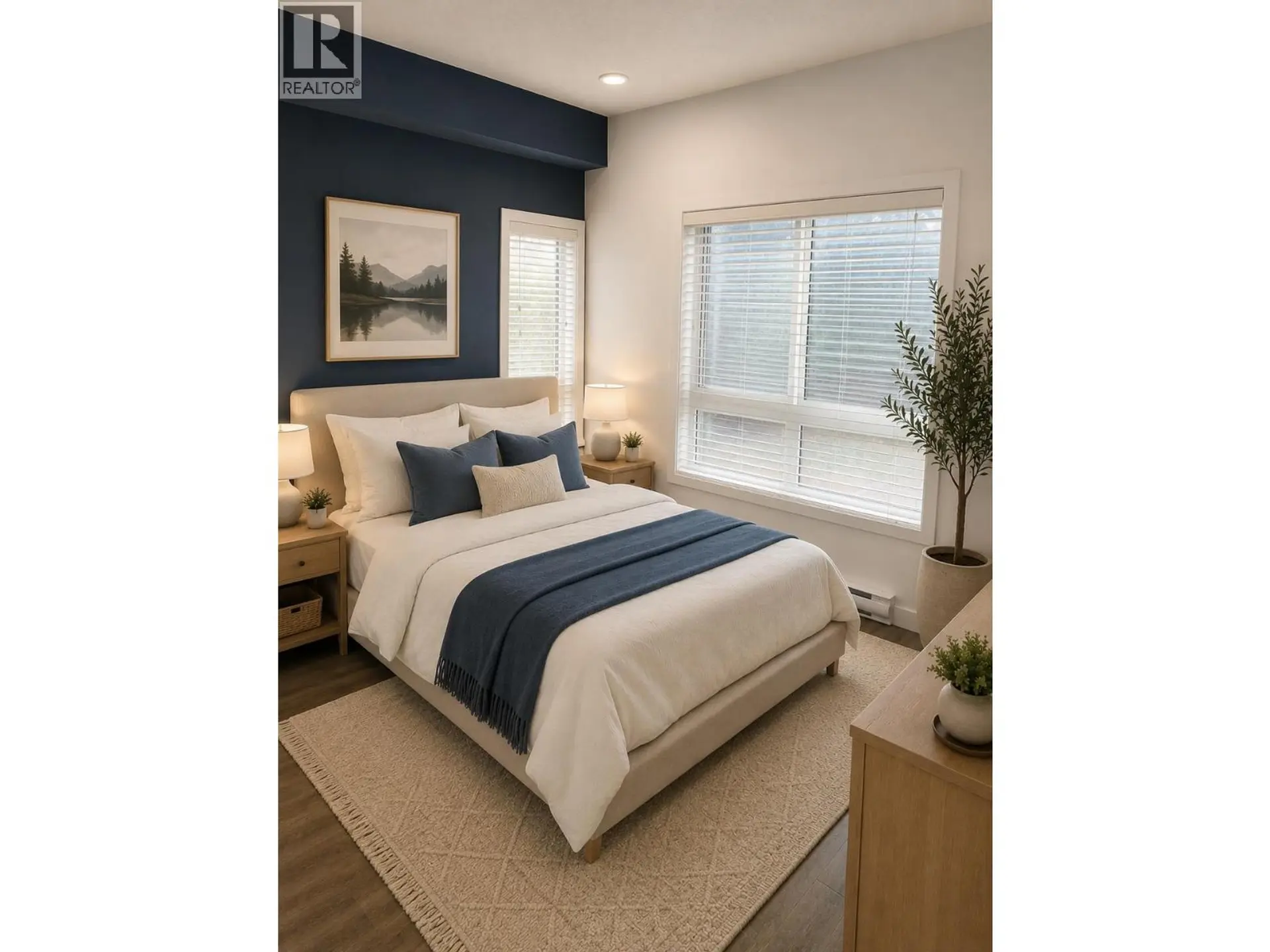 #1206 410 5TH Avenue - Image 4
