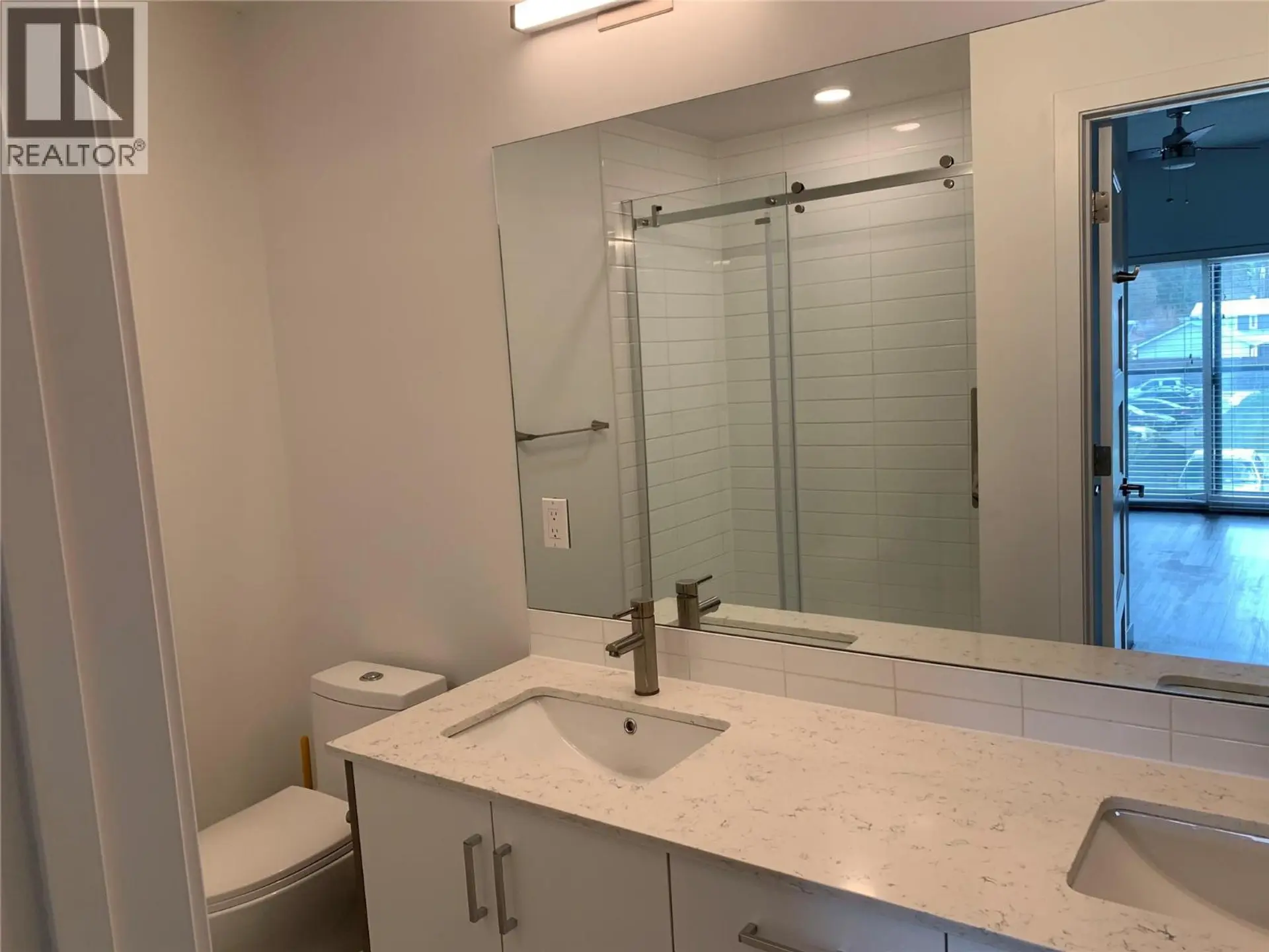 #1206 410 5TH Avenue - Image 7