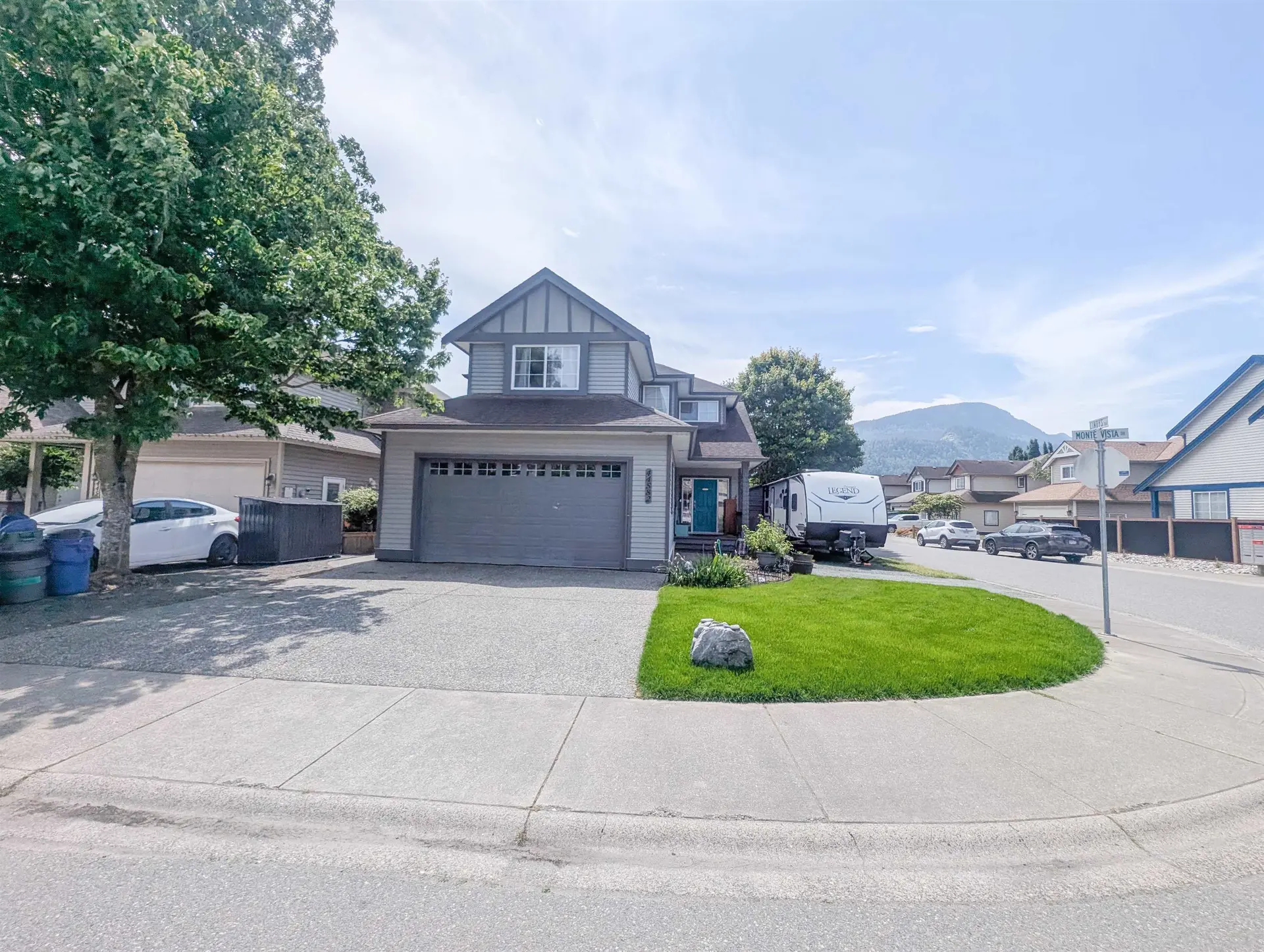 Property at 44582 Monte Vista Drive, Sardis, BC
