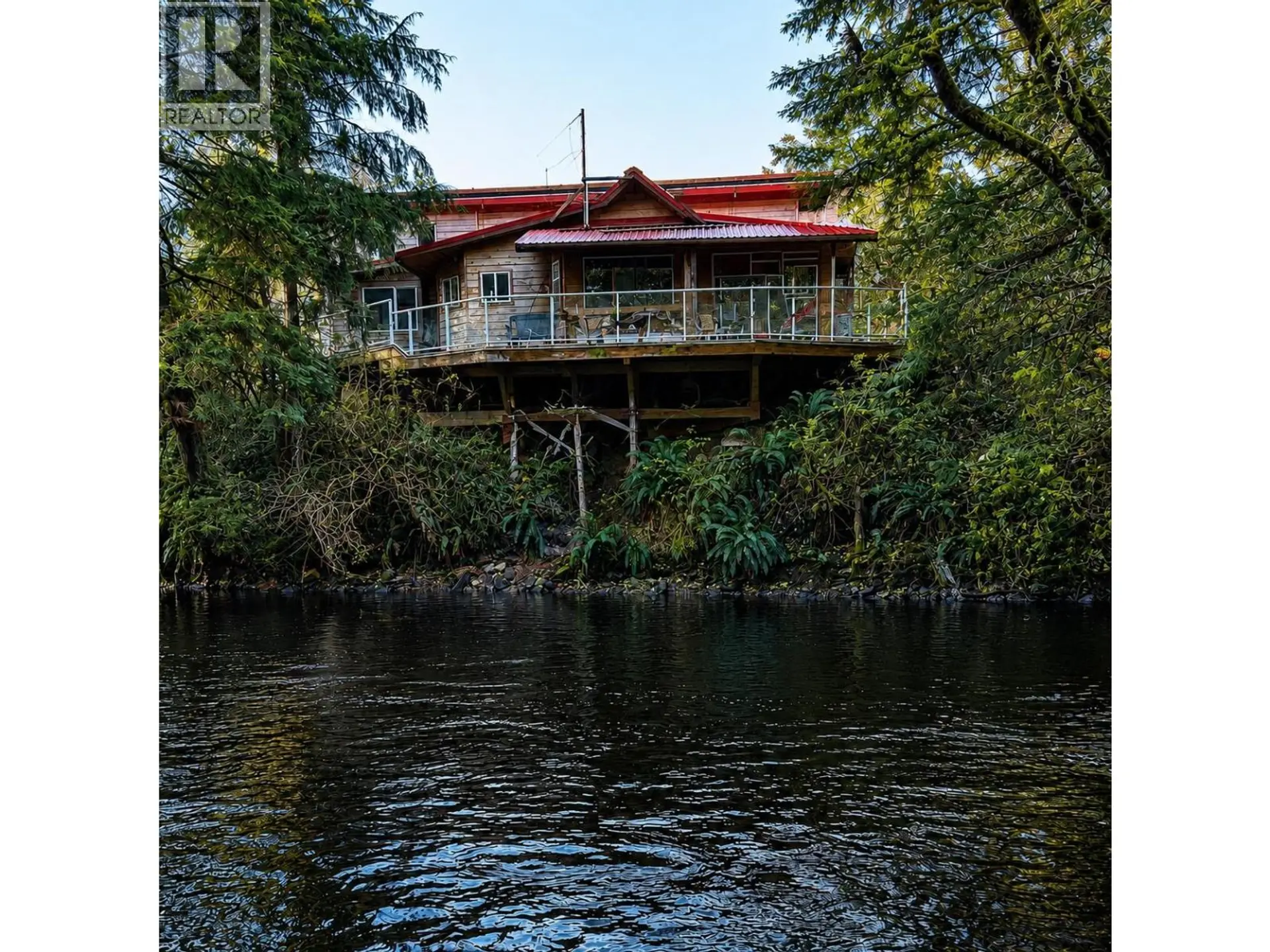Property at 593 BEACH ROAD, Skidegate/Sandspit, BC