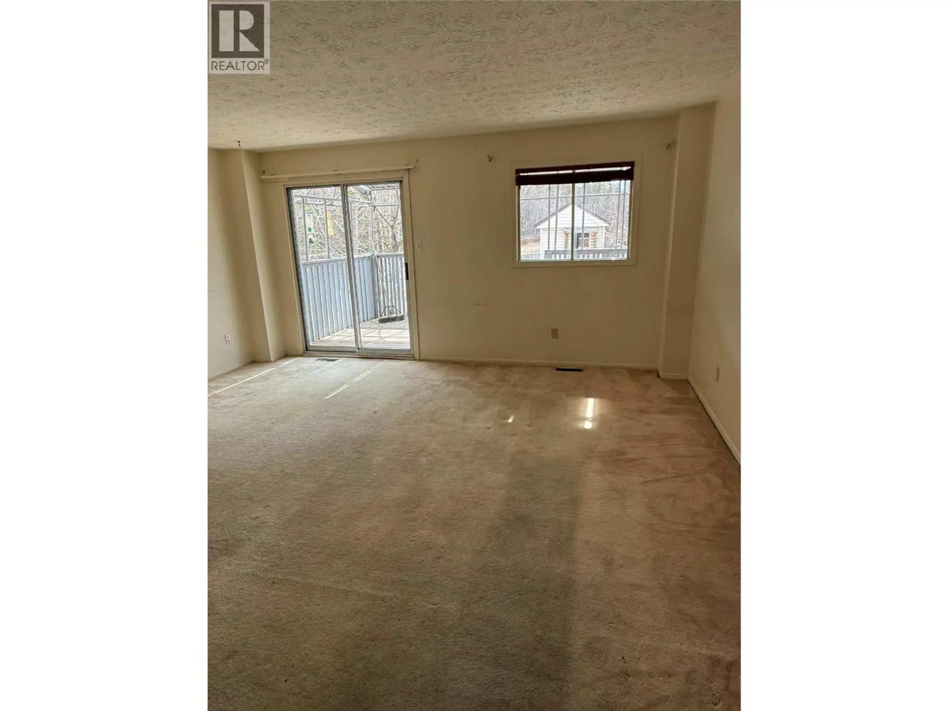 256 Spieker Avenue - Image 3