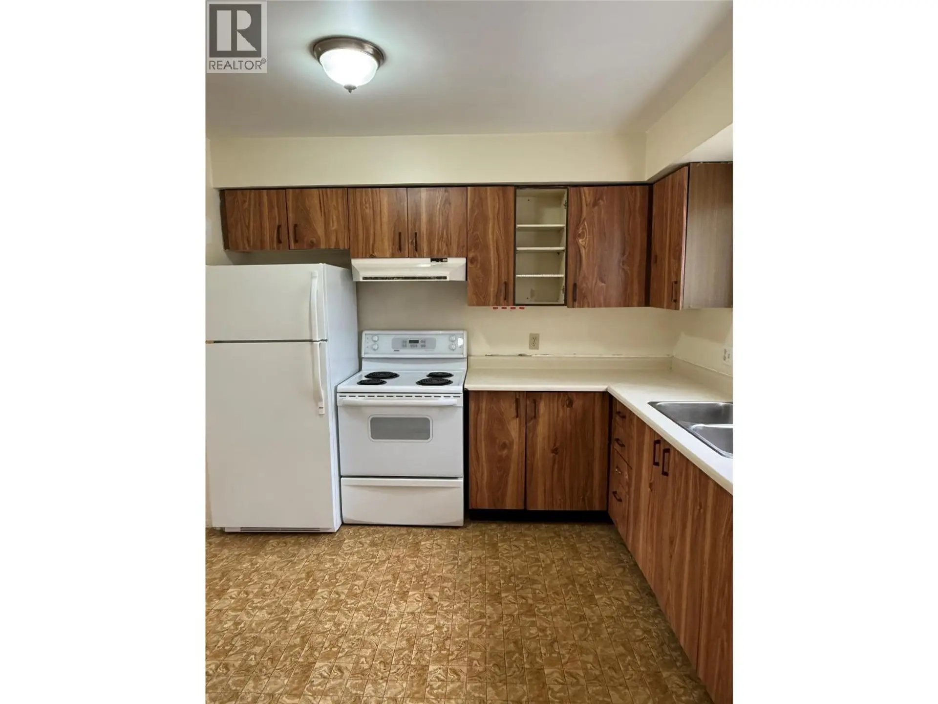 256 Spieker Avenue - Image 2
