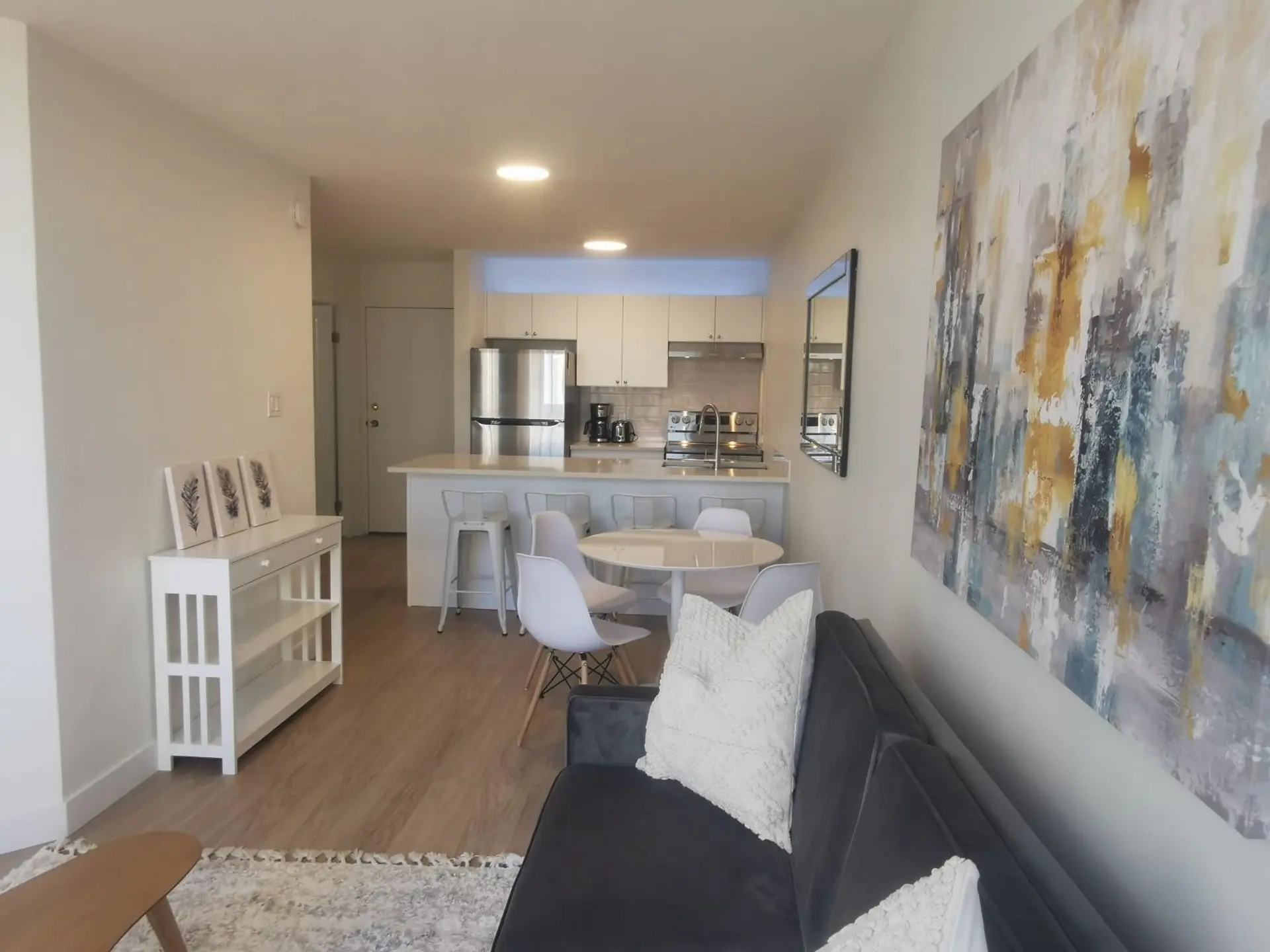 #806 1330 Burrard Street - Image 3