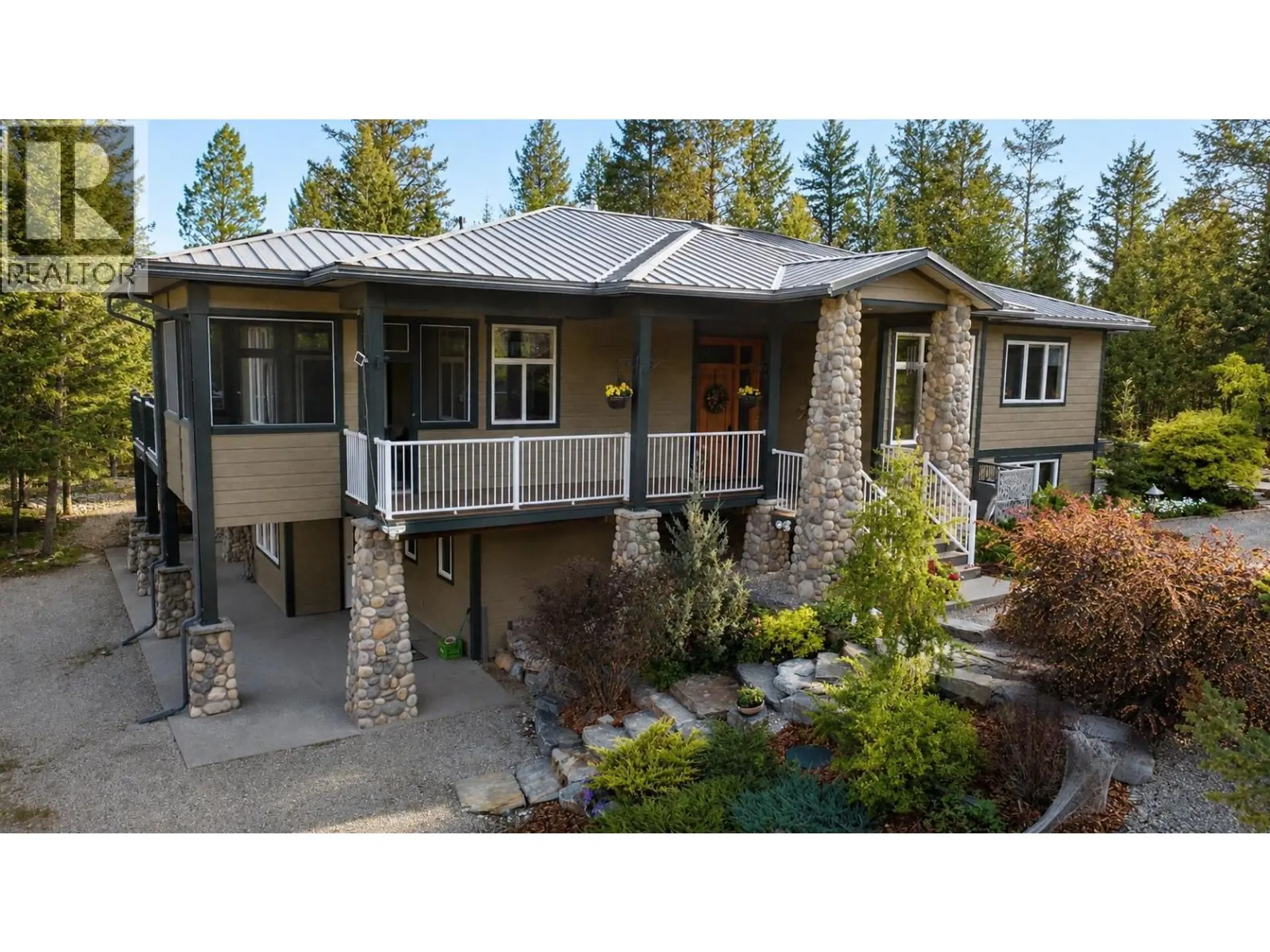 Property at 9395 Pinto Road, Invermere, BC