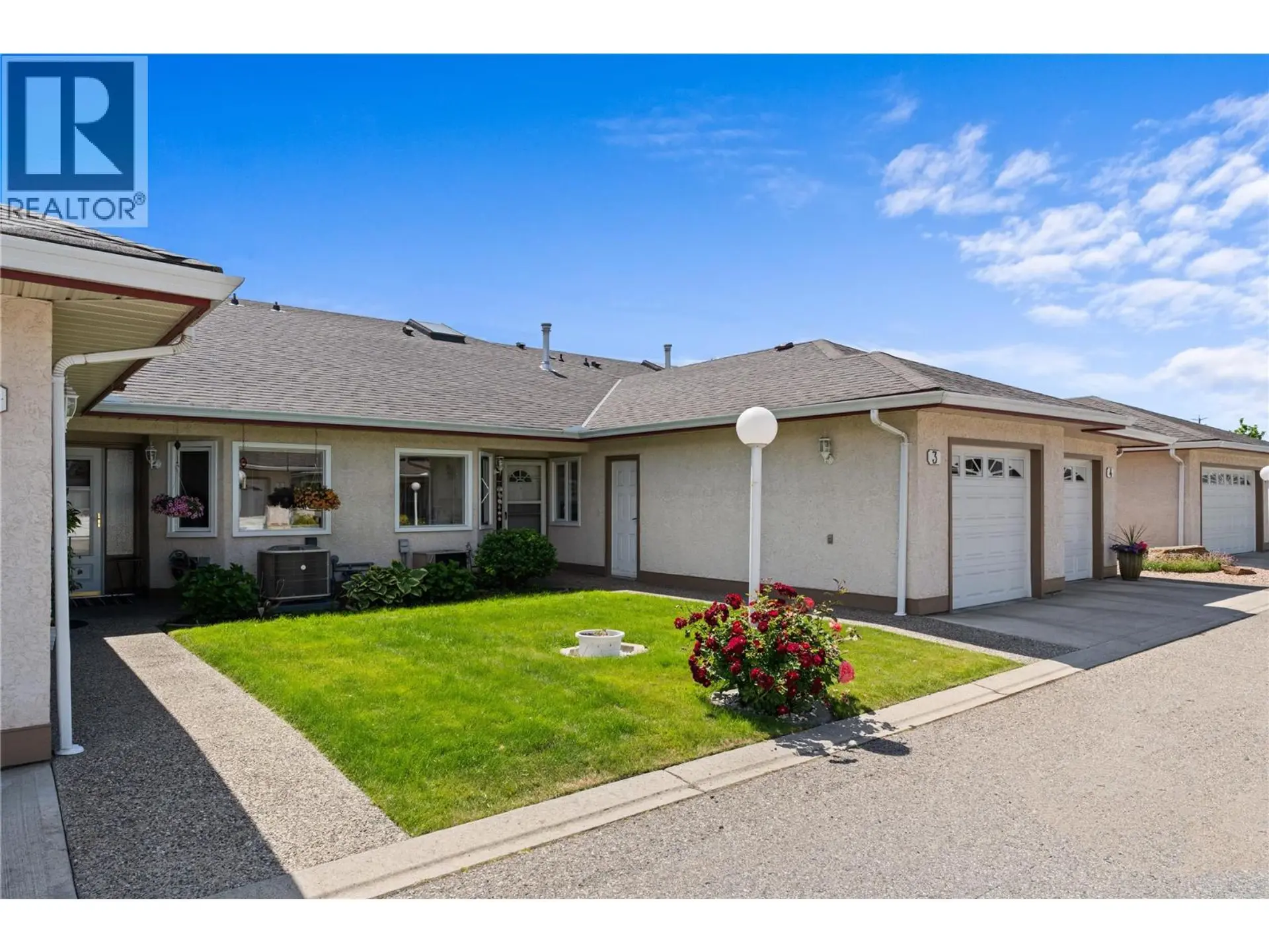 Property at #3 1874 Parkview Crescent, Kelowna, BC