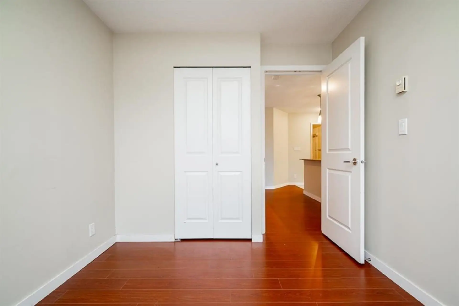 #1307 814 Royal Avenue - Image 7