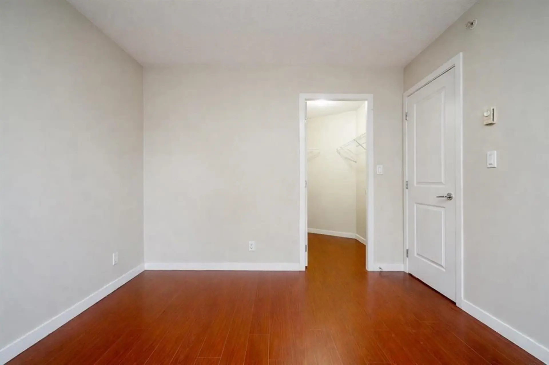 #1307 814 Royal Avenue - Image 5