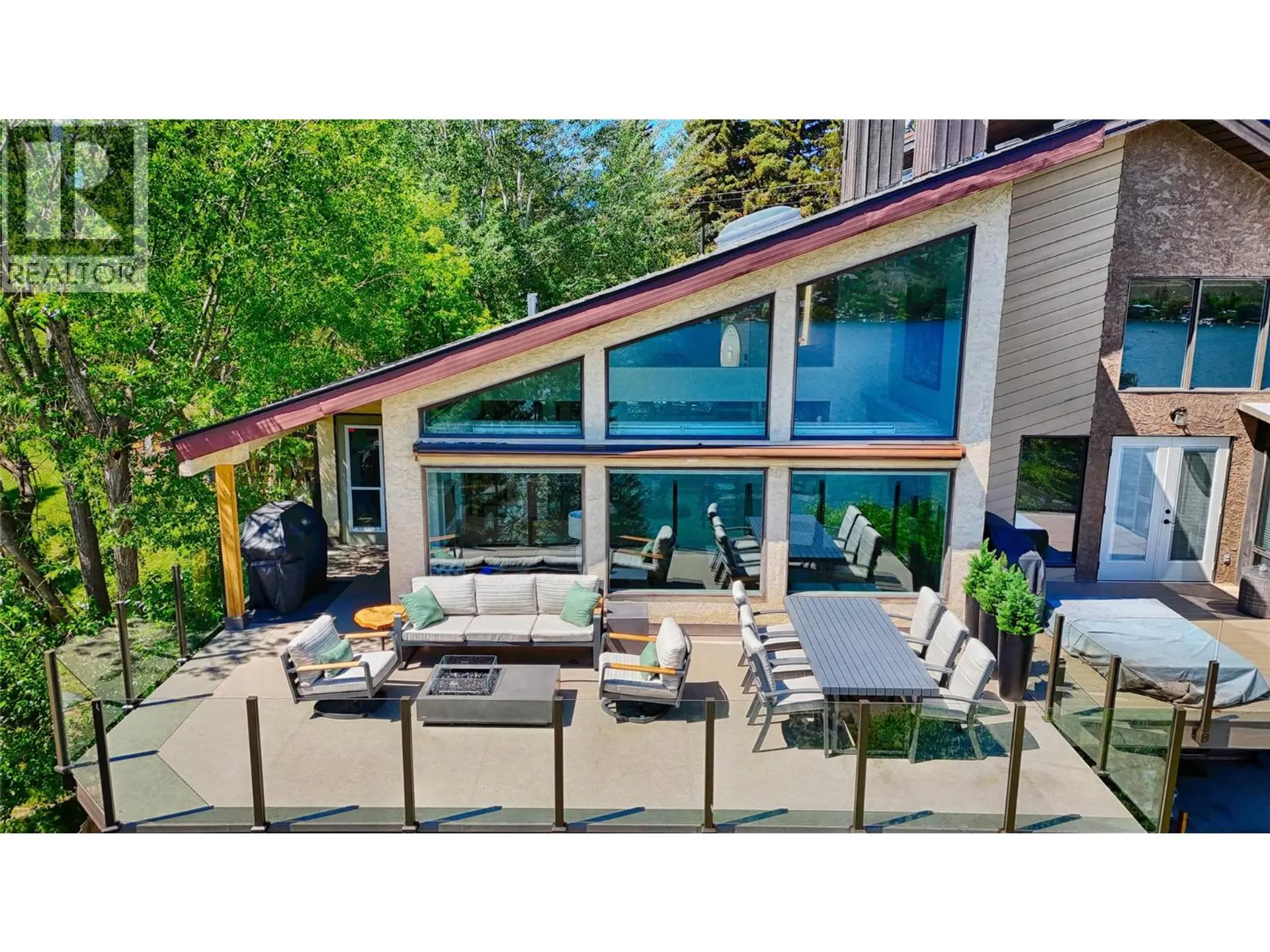 Property at 821 4th Avenue, Invermere, BC