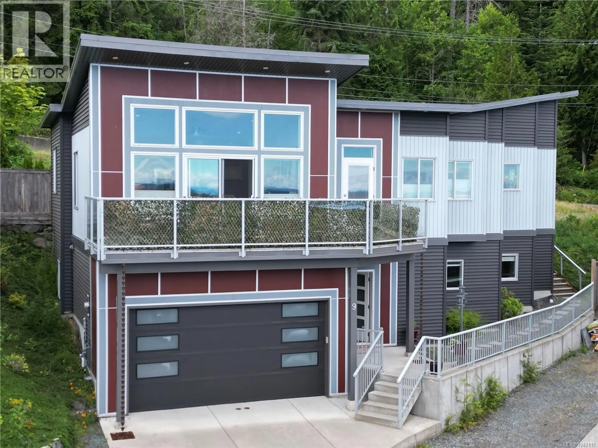 Property at #9 1584 Adelaide St, Crofton, BC