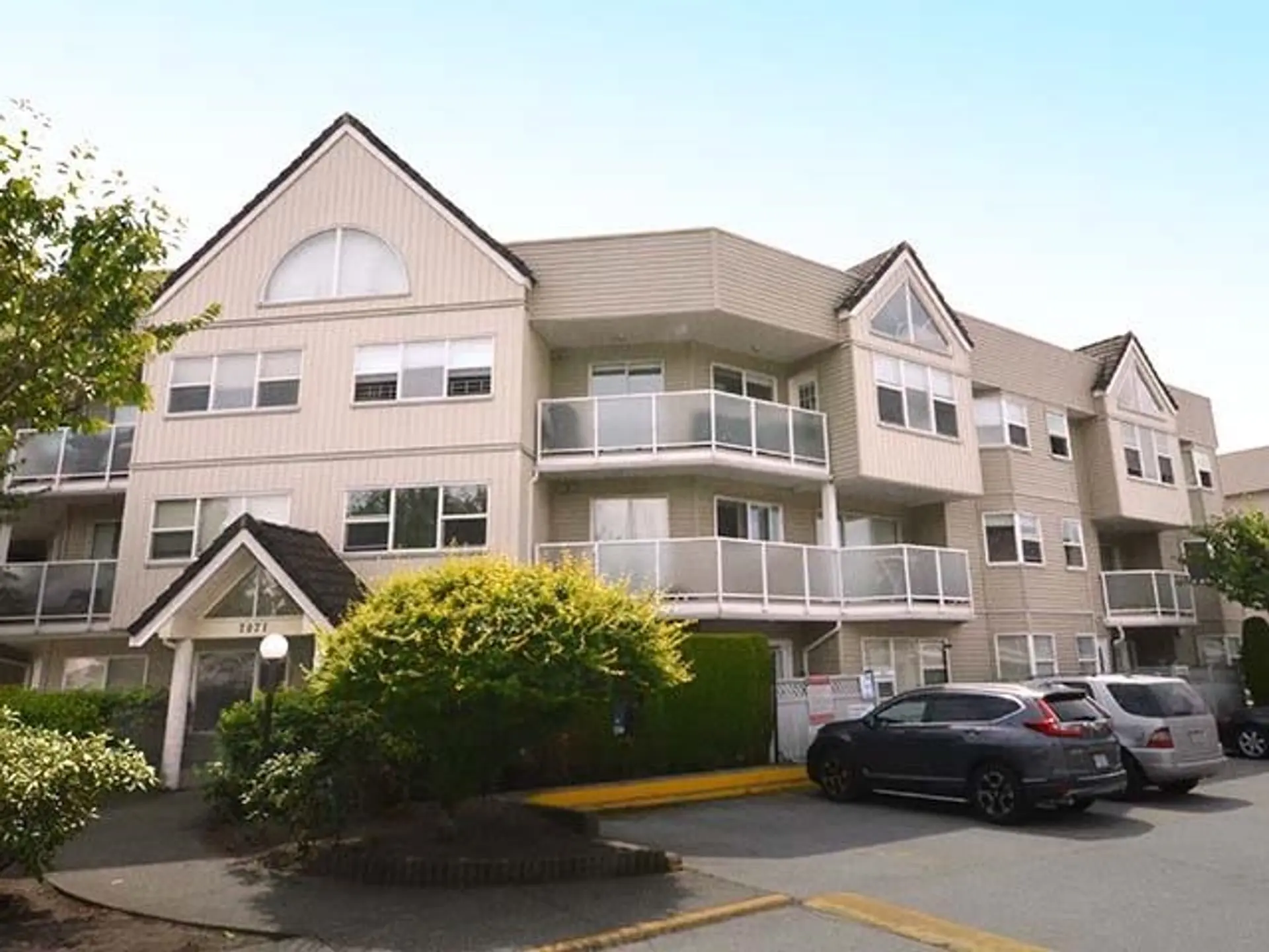 Property at #405 7071 Blundell Road, Richmond, BC