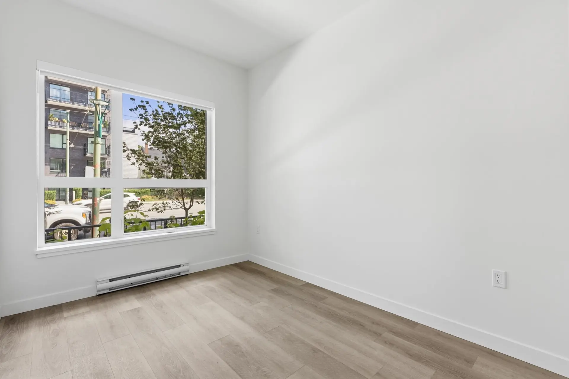 #102 2268 E Broadway - Image 6
