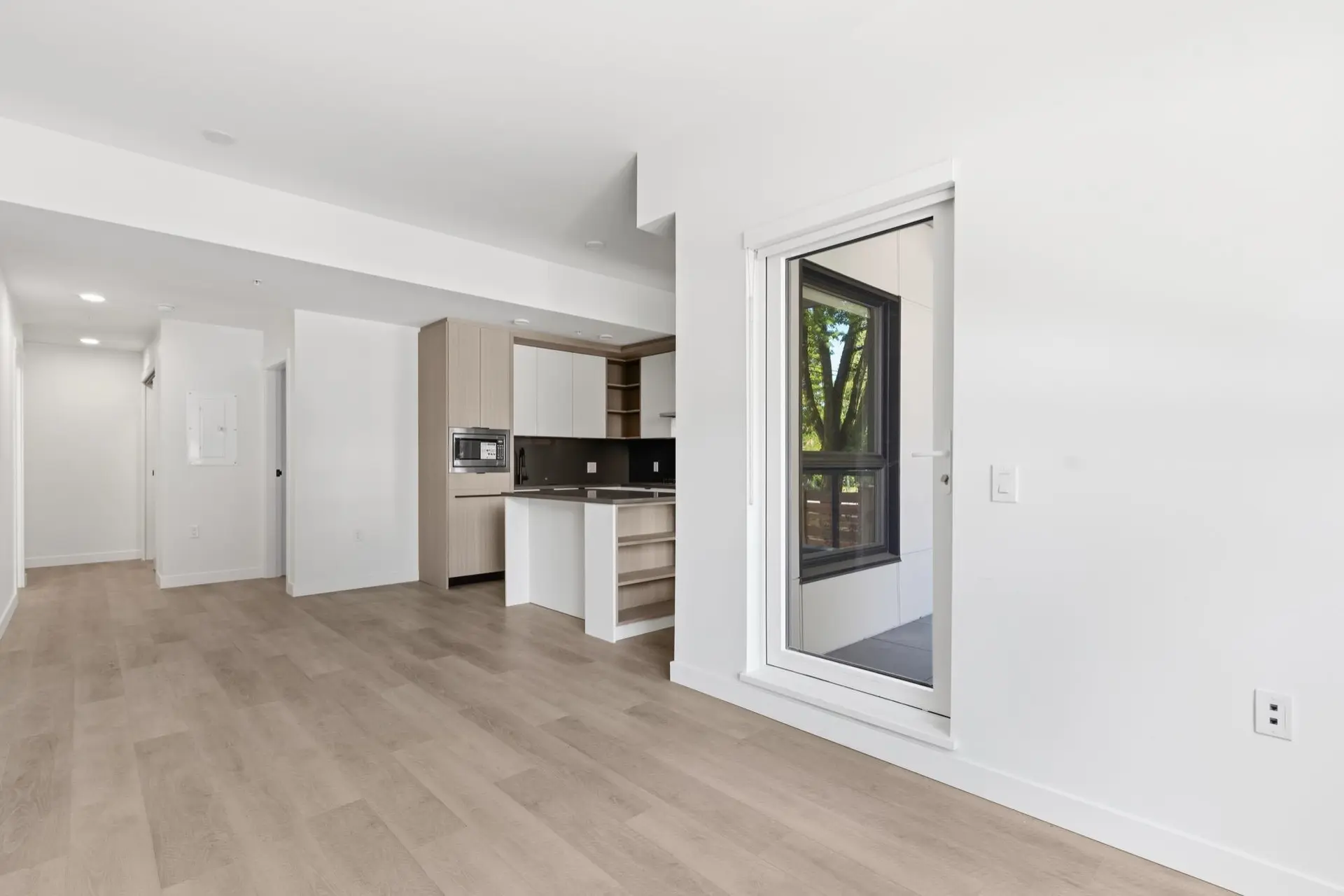 #102 2268 E Broadway - Image 4