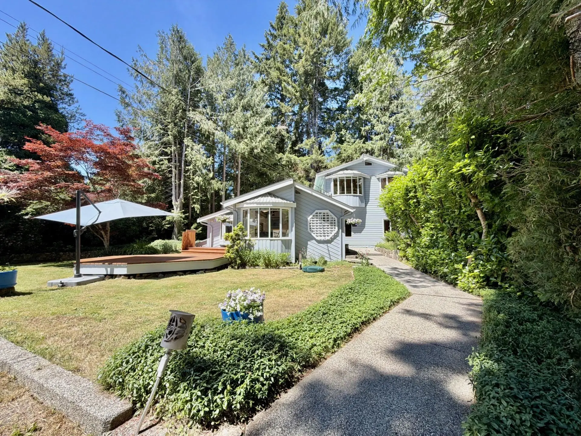 Property at 3658 Beach Avenue, Roberts Creek, BC