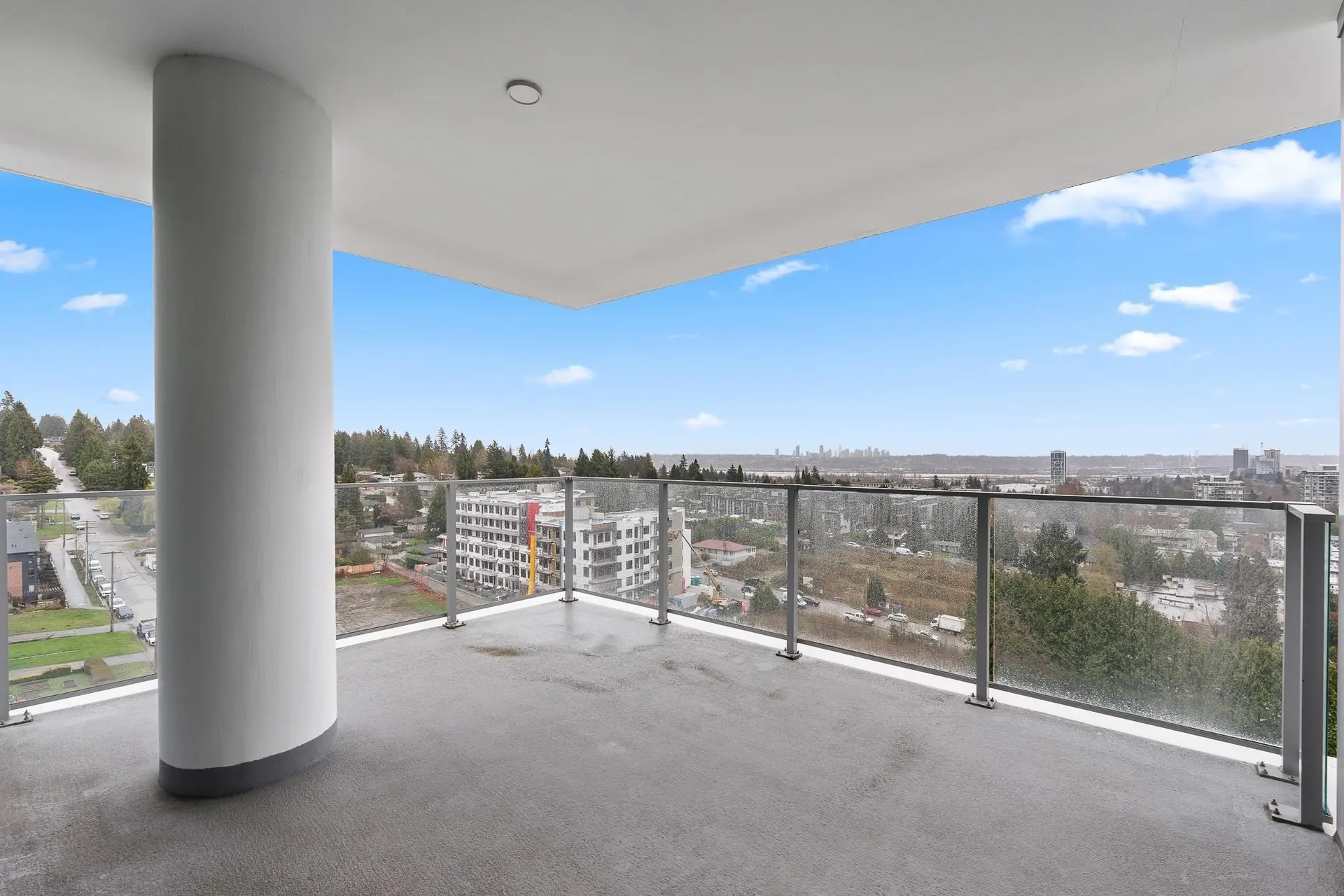 #1004 555 Sydney Avenue - Image 8