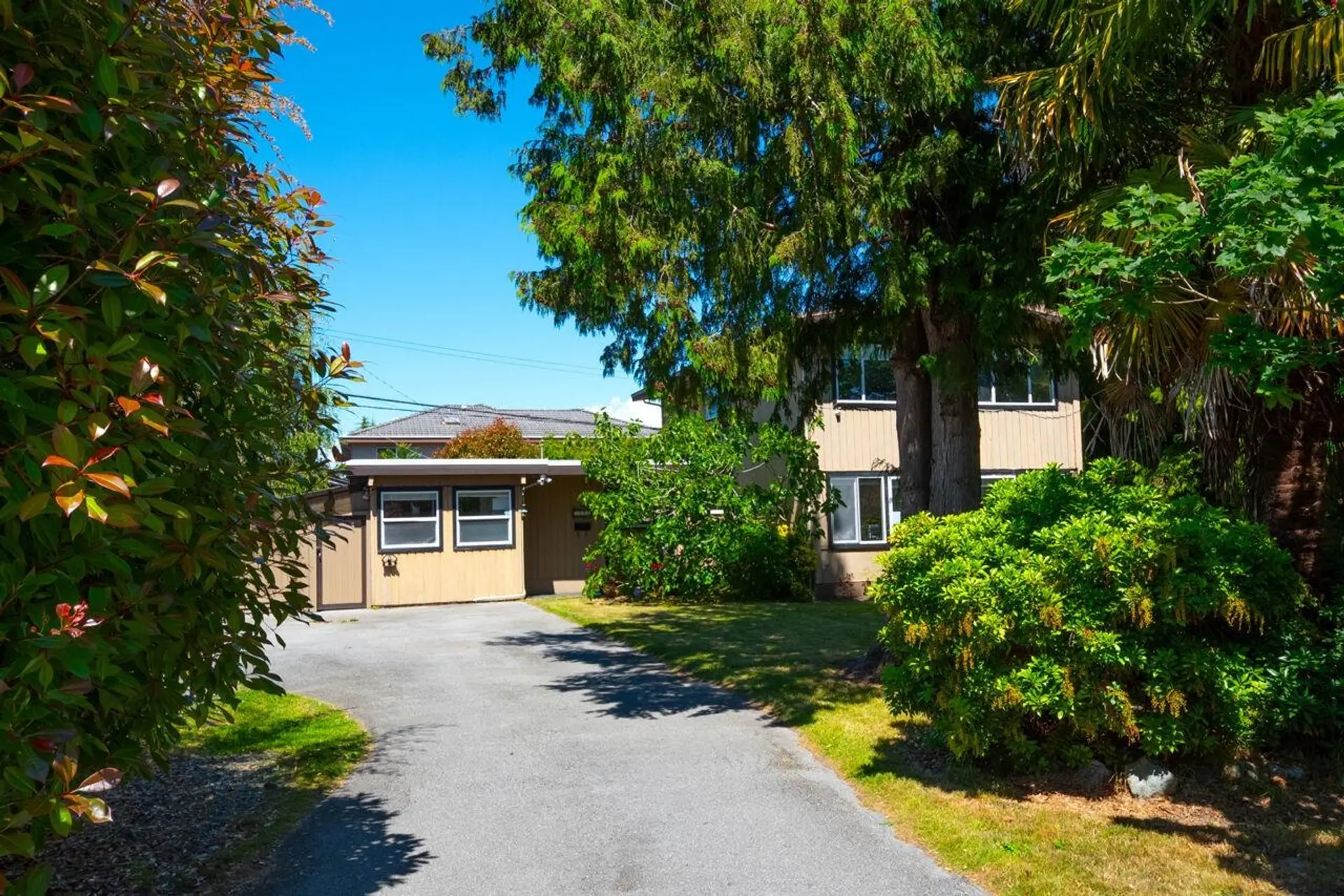 Property at 3411 Wardmore Place, Richmond, BC