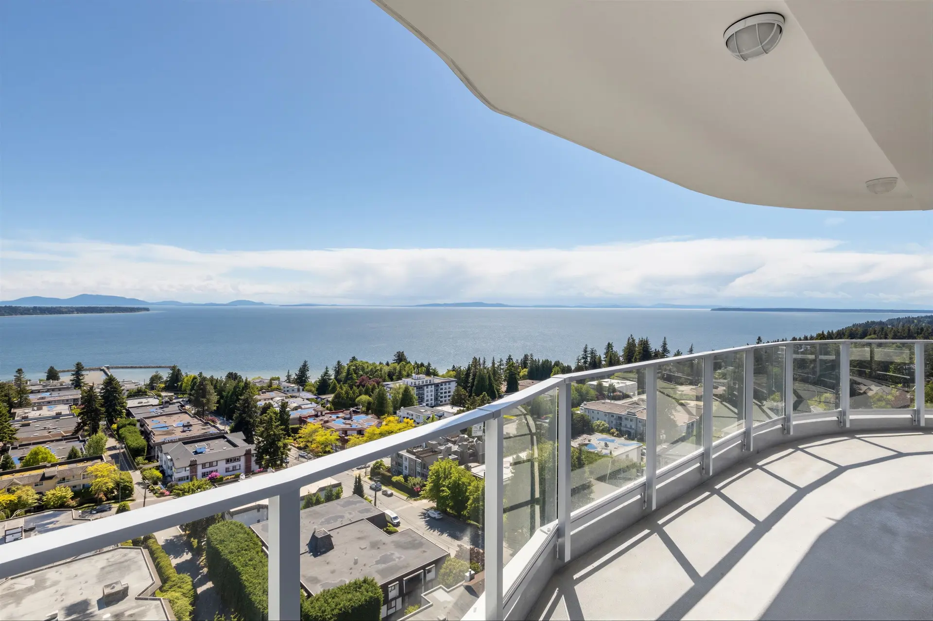 #1605 1475 Foster Street - Image 11