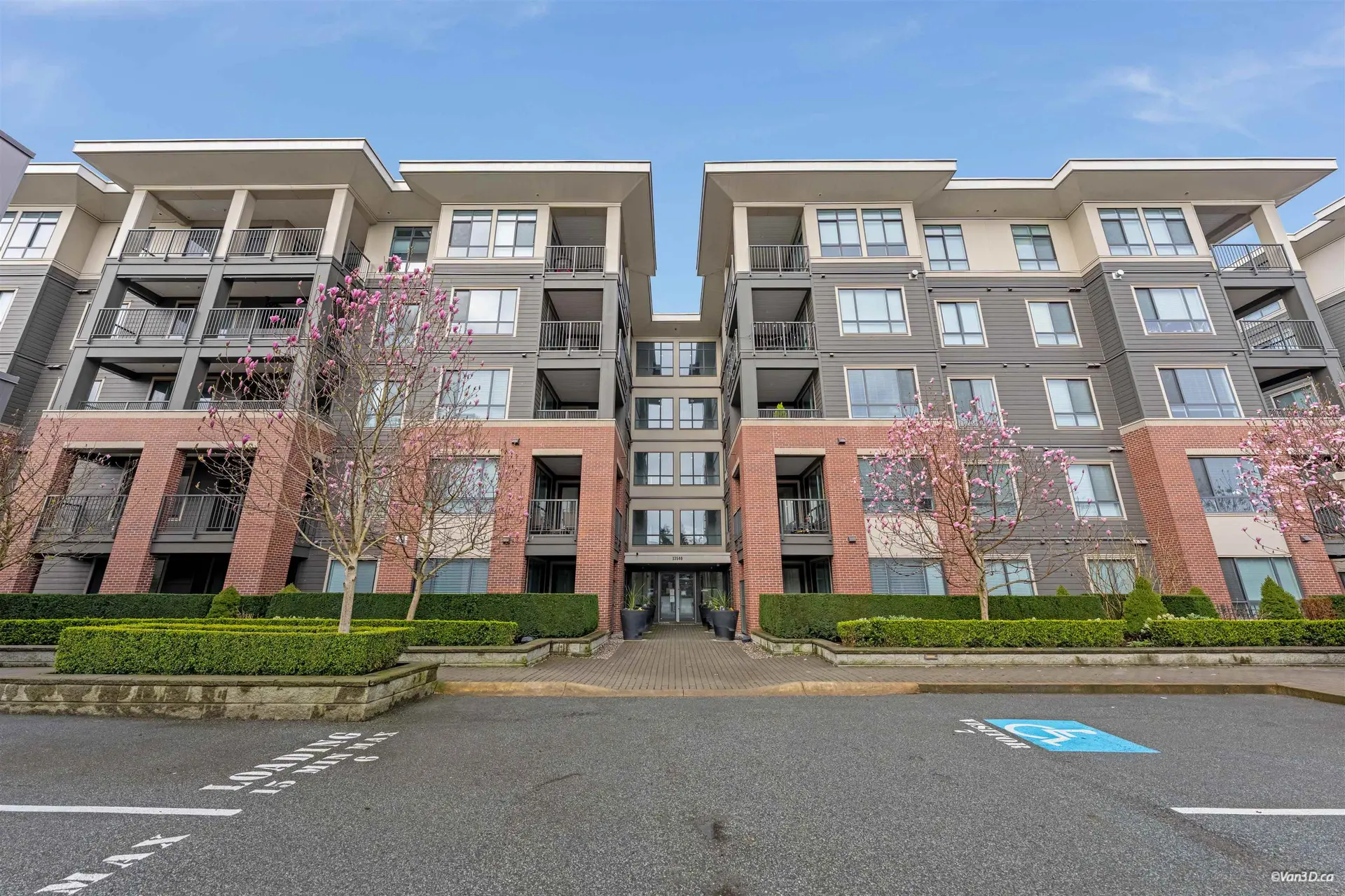 Property at #102 33540 Mayfair Avenue, Abbotsford, BC