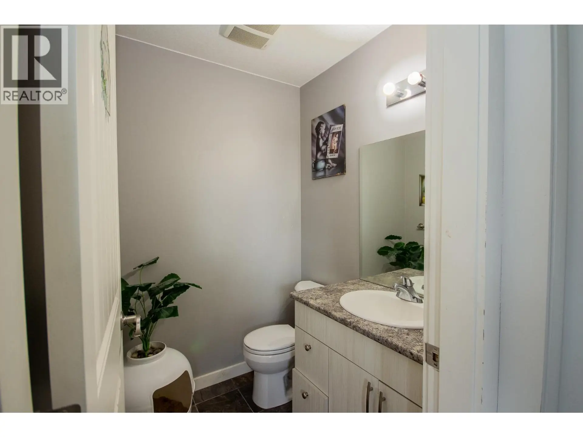 8219 18 Street - Image 7