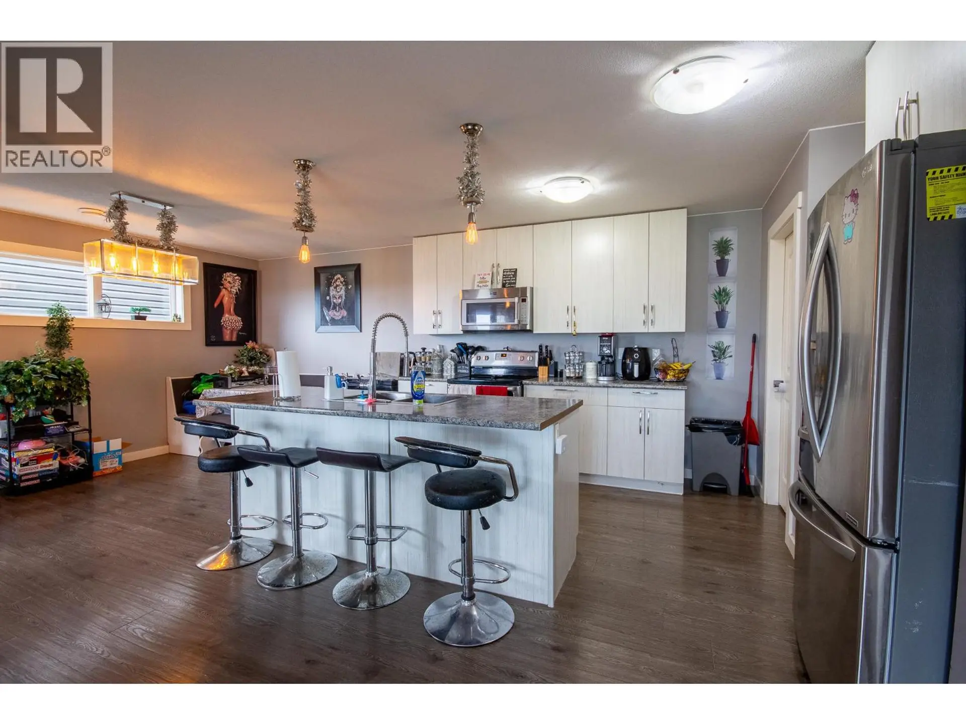 8219 18 Street - Image 4