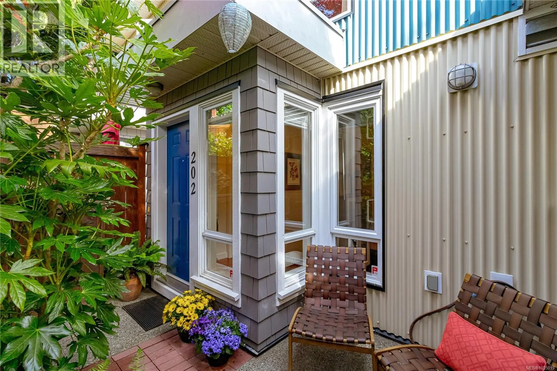 Property at #202 116 Queens Rd, Duncan, BC