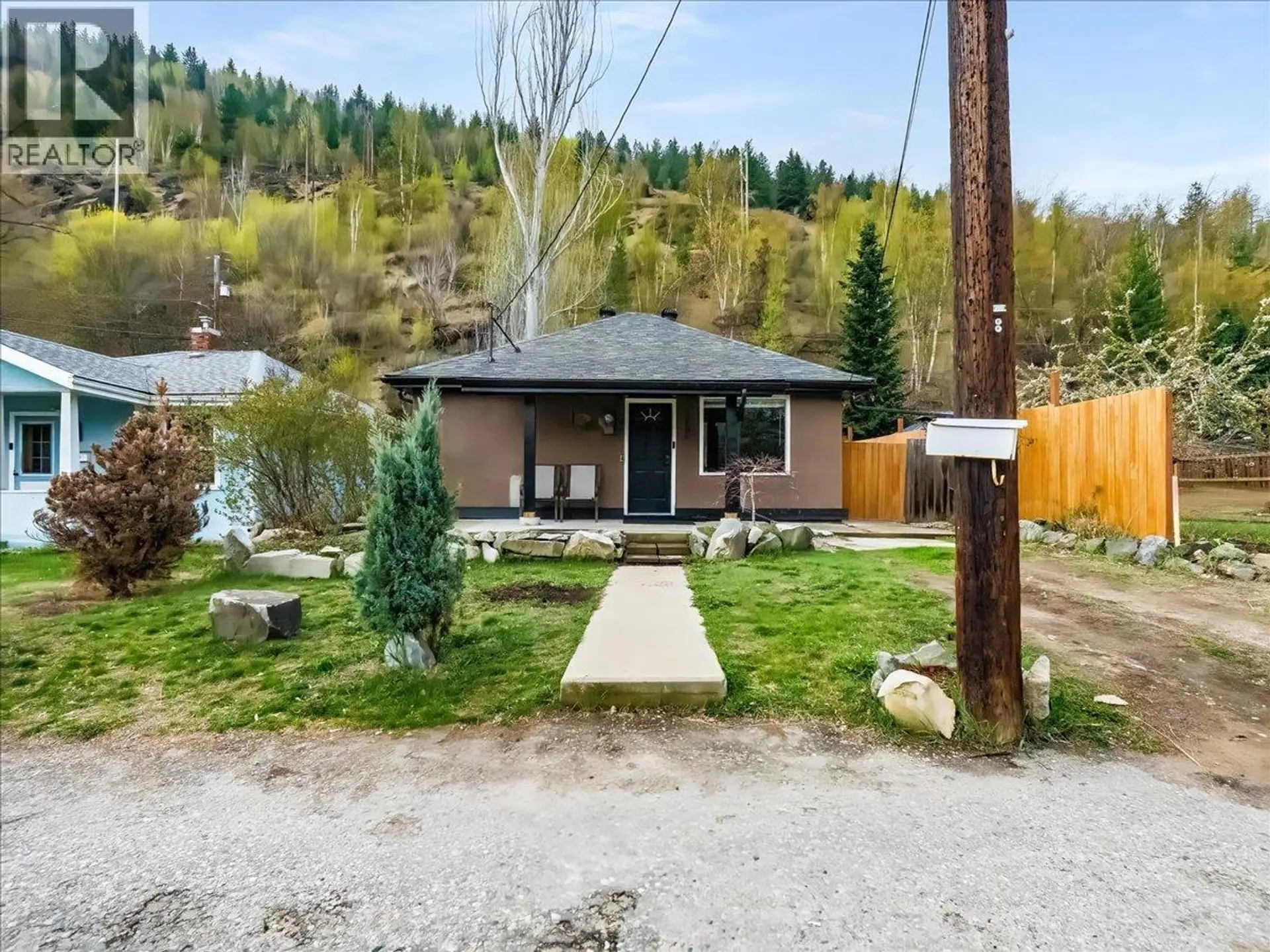 Property at 2006 Daniel Street, Trail, BC