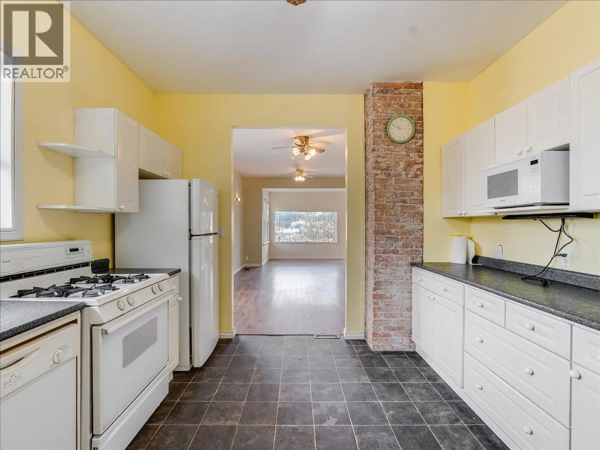Property at 1472 Green Avenue Lane, Trail, BC