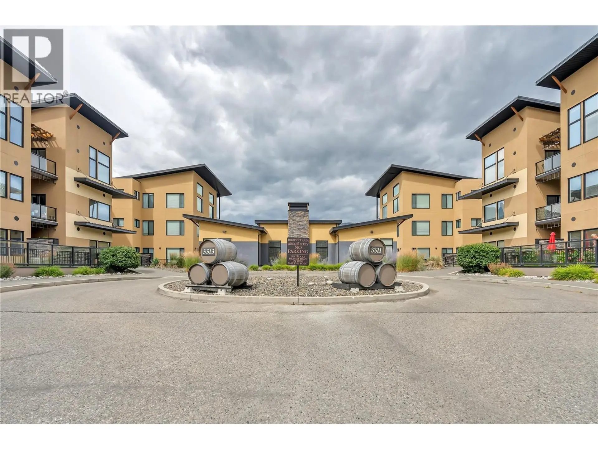 Property at #406 3313 Wilson Street, Penticton, BC