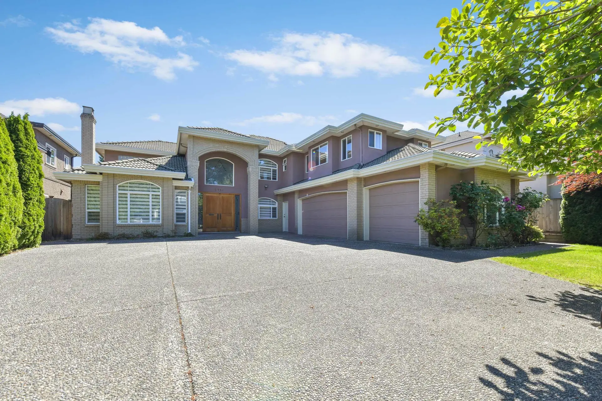 Property at 9760 Gilhurst Crescent, Richmond, BC