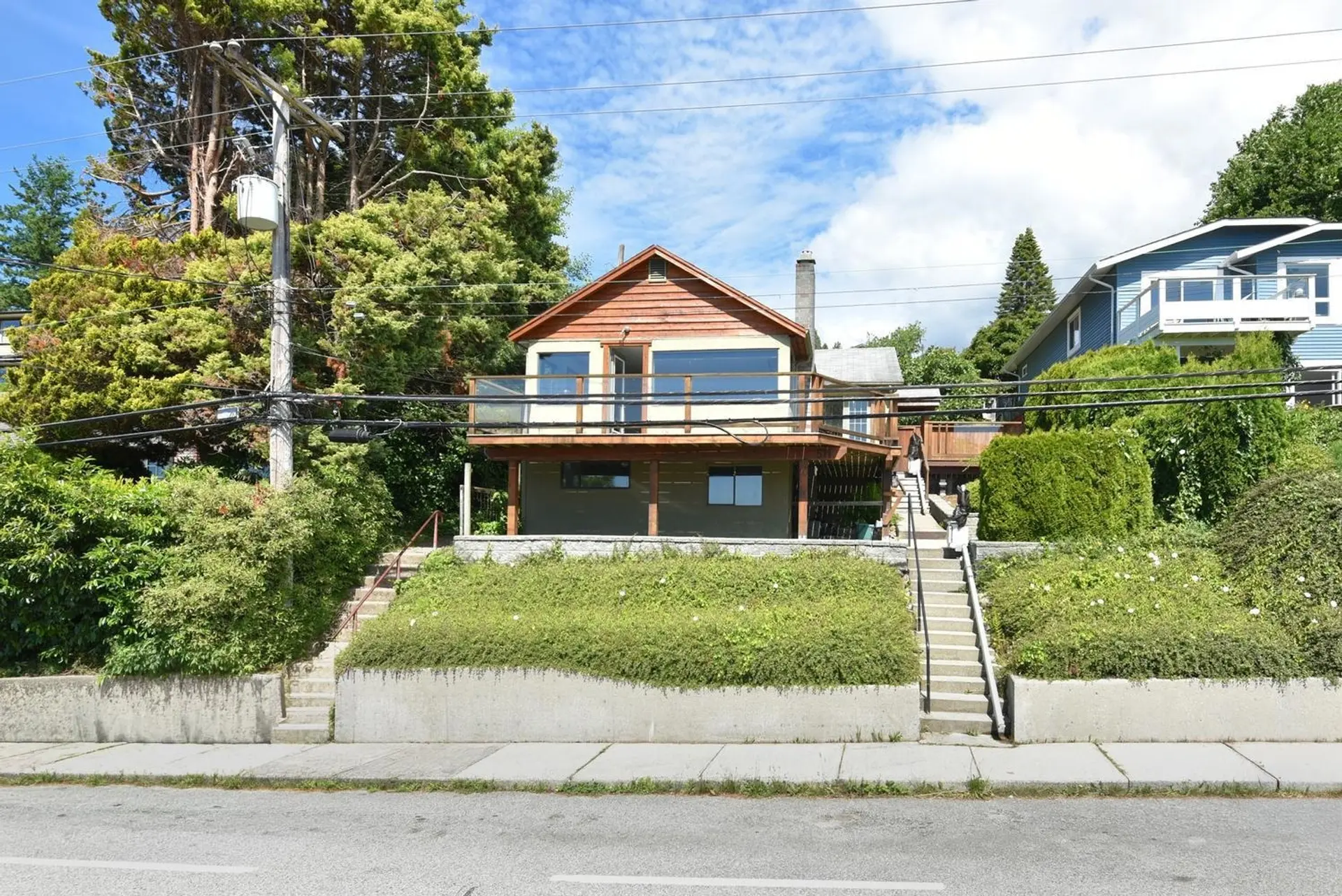 Property at 511 S Fletcher Road, Gibsons, BC