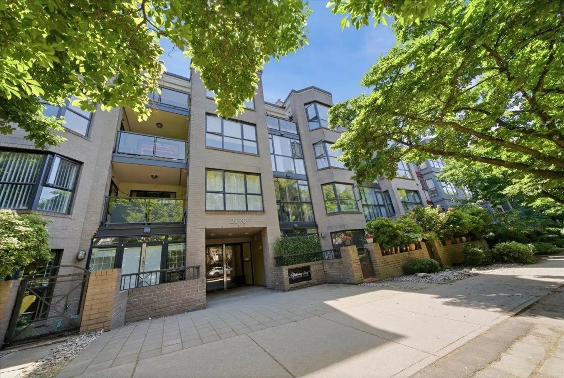 Property at #406 2130 W 12th Avenue, Vancouver, BC