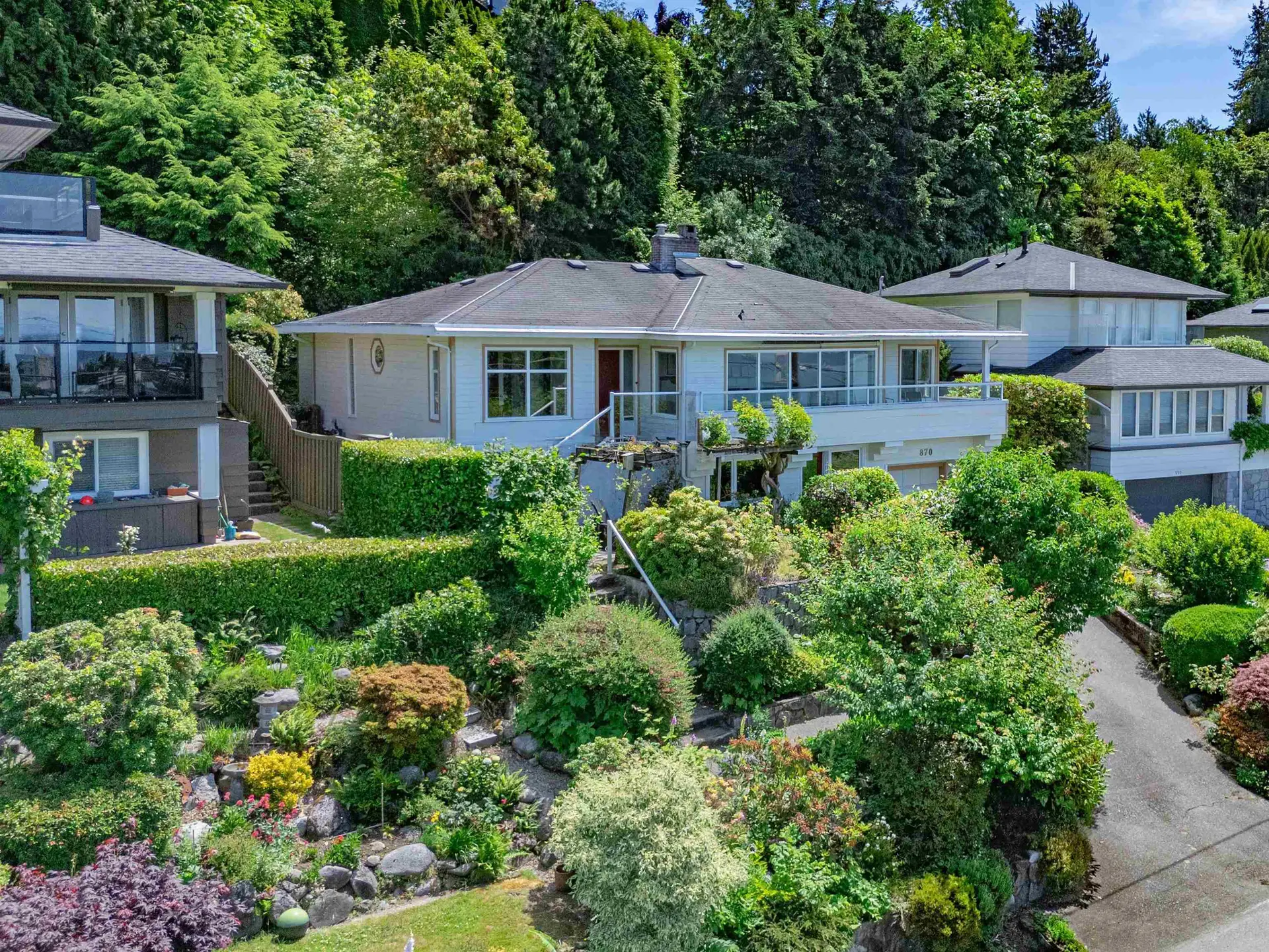 Property at 870 Leyland Street, West Vancouver, BC