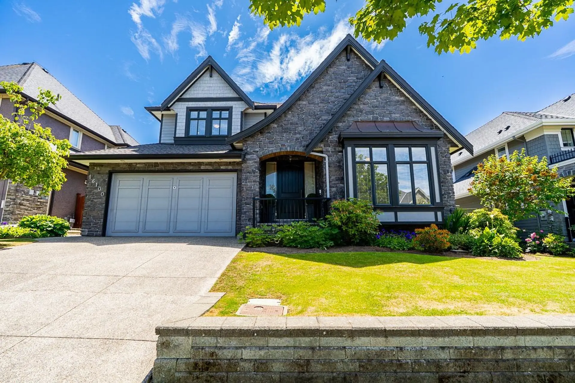 Property at 16100 27a Avenue, Surrey, BC