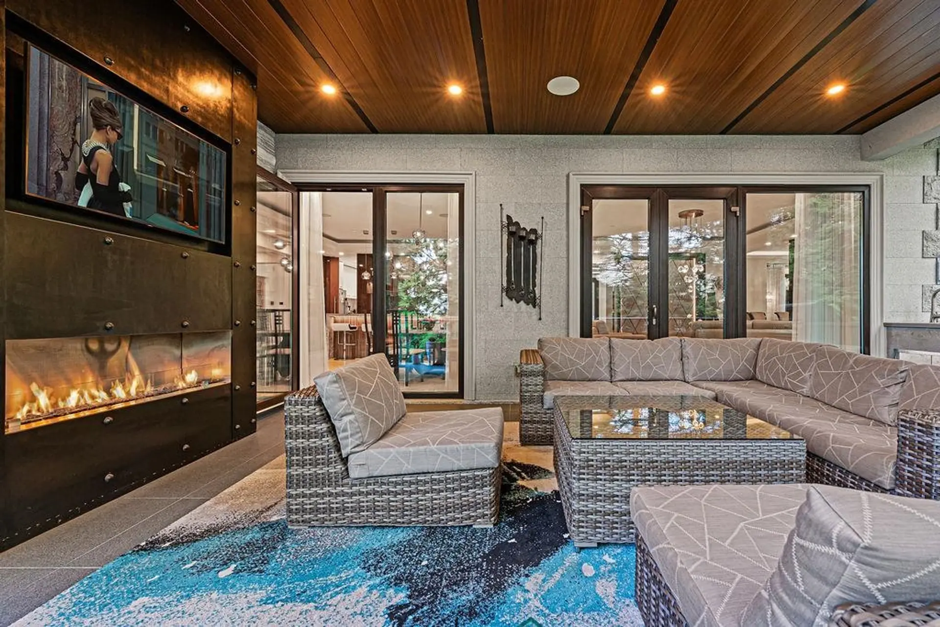 Property at 558 Glenross Road, West Vancouver, BC