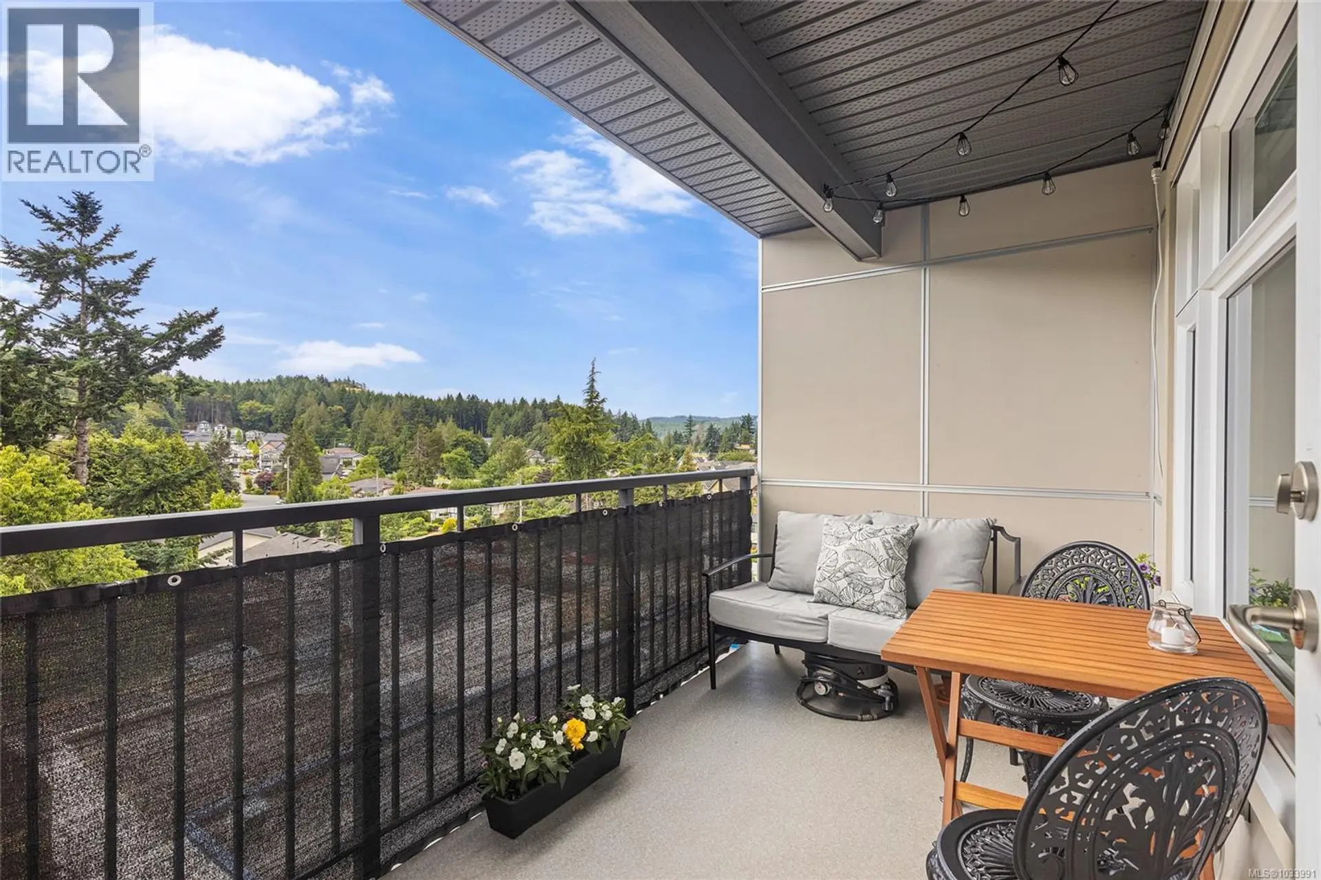 Property at #417 2655 Sooke Rd, Langford, BC