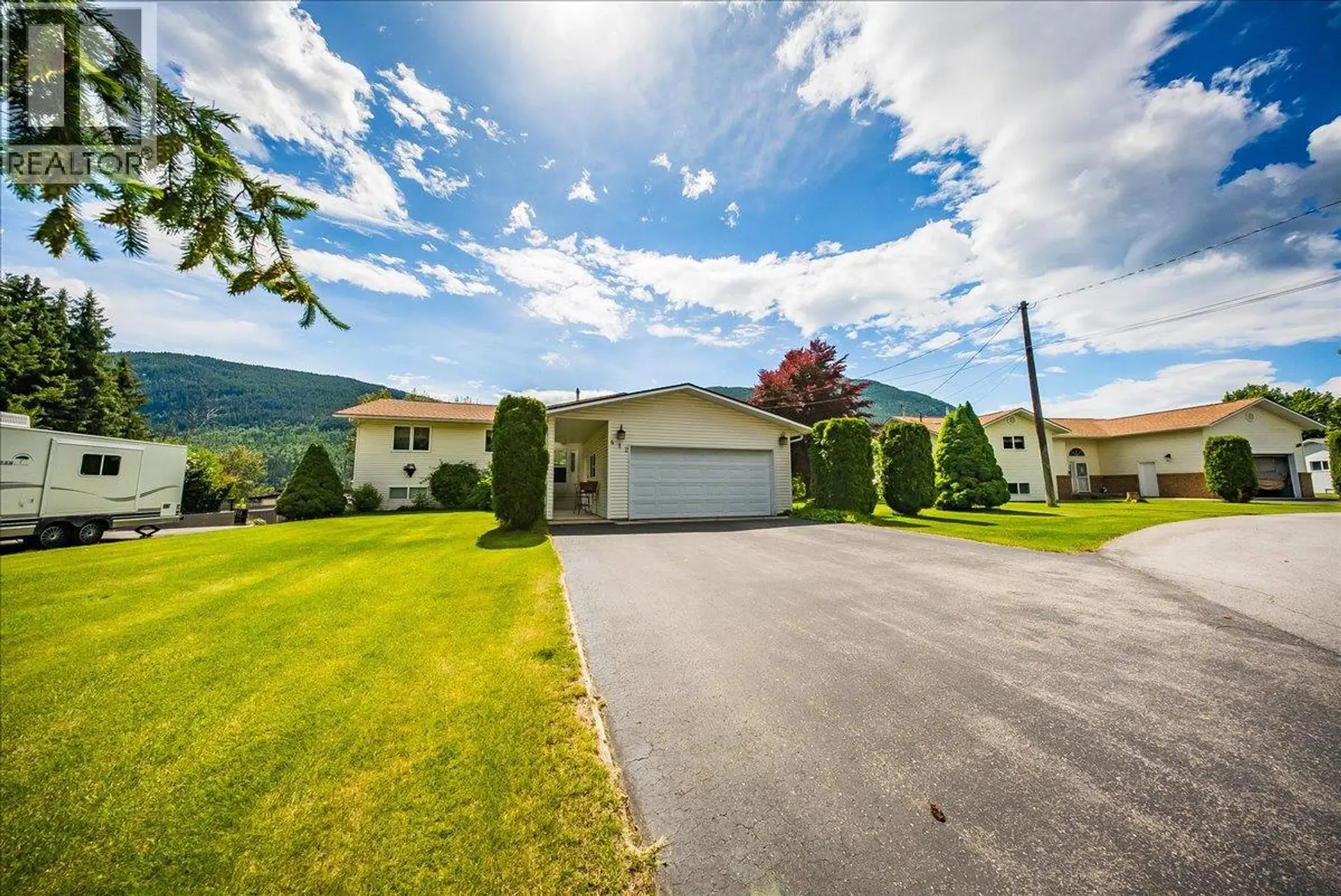 Property at 412 14th Avenue, Genelle, BC