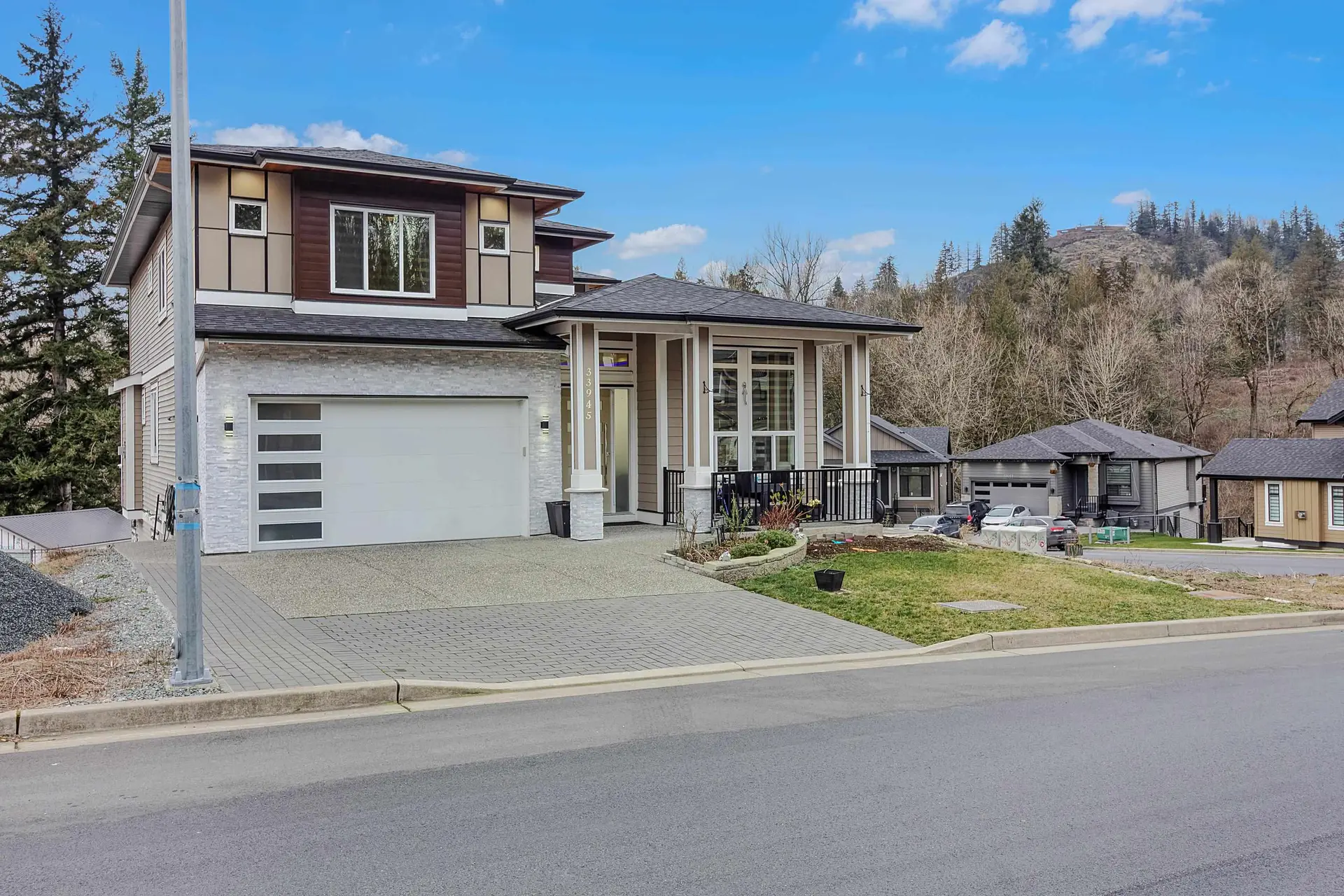 Property at 33945 Tooley Place, Mission, BC