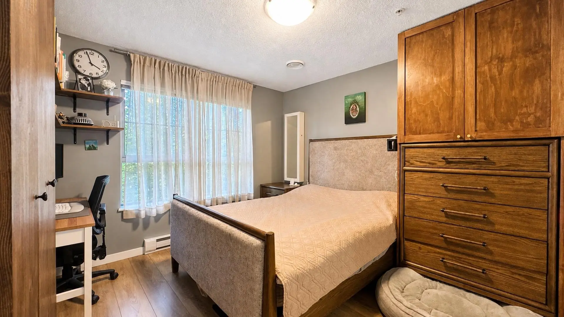 #403 2958 Silver Springs Boulevard - Image 9